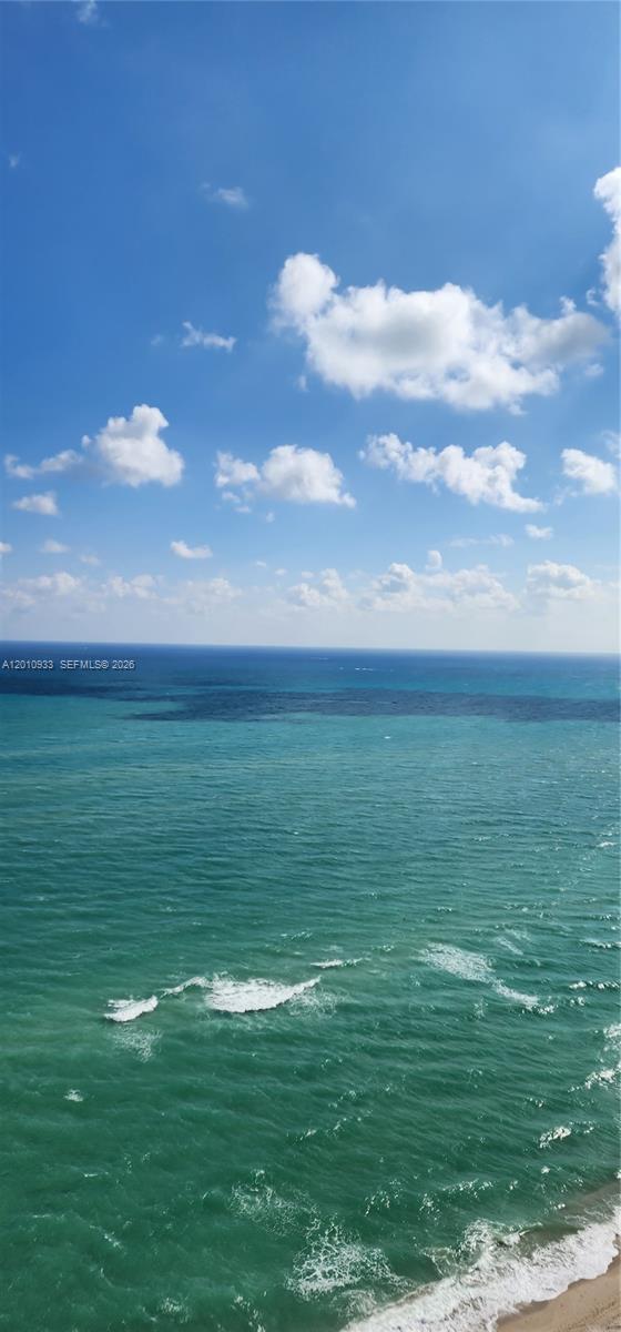15811 Collins Ave #2802 Sunny Isles Beach, FL 33160