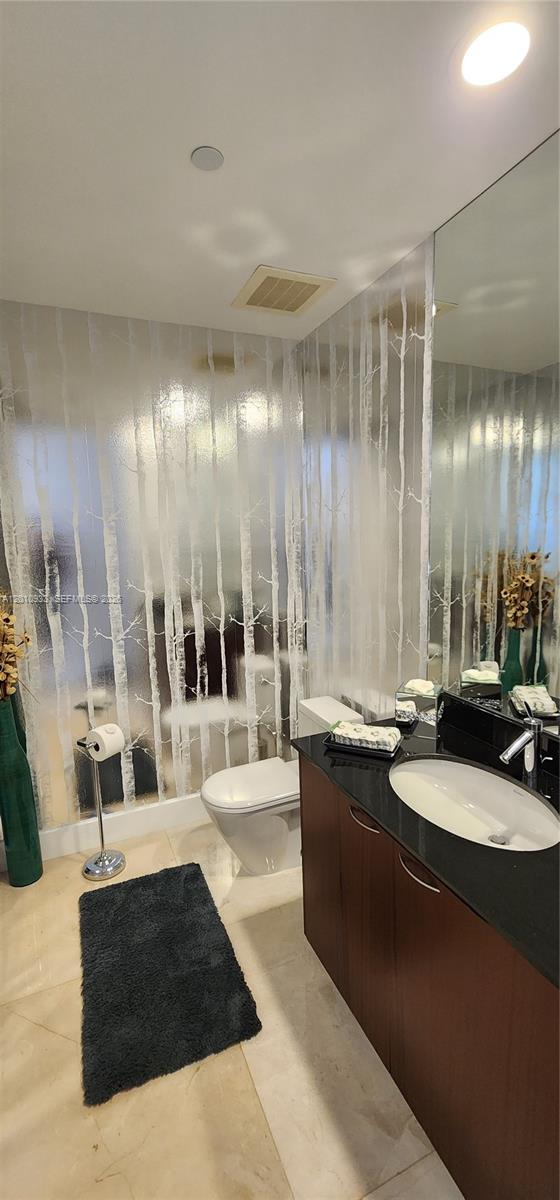 15811 Collins Ave #2802 Sunny Isles Beach, FL 33160