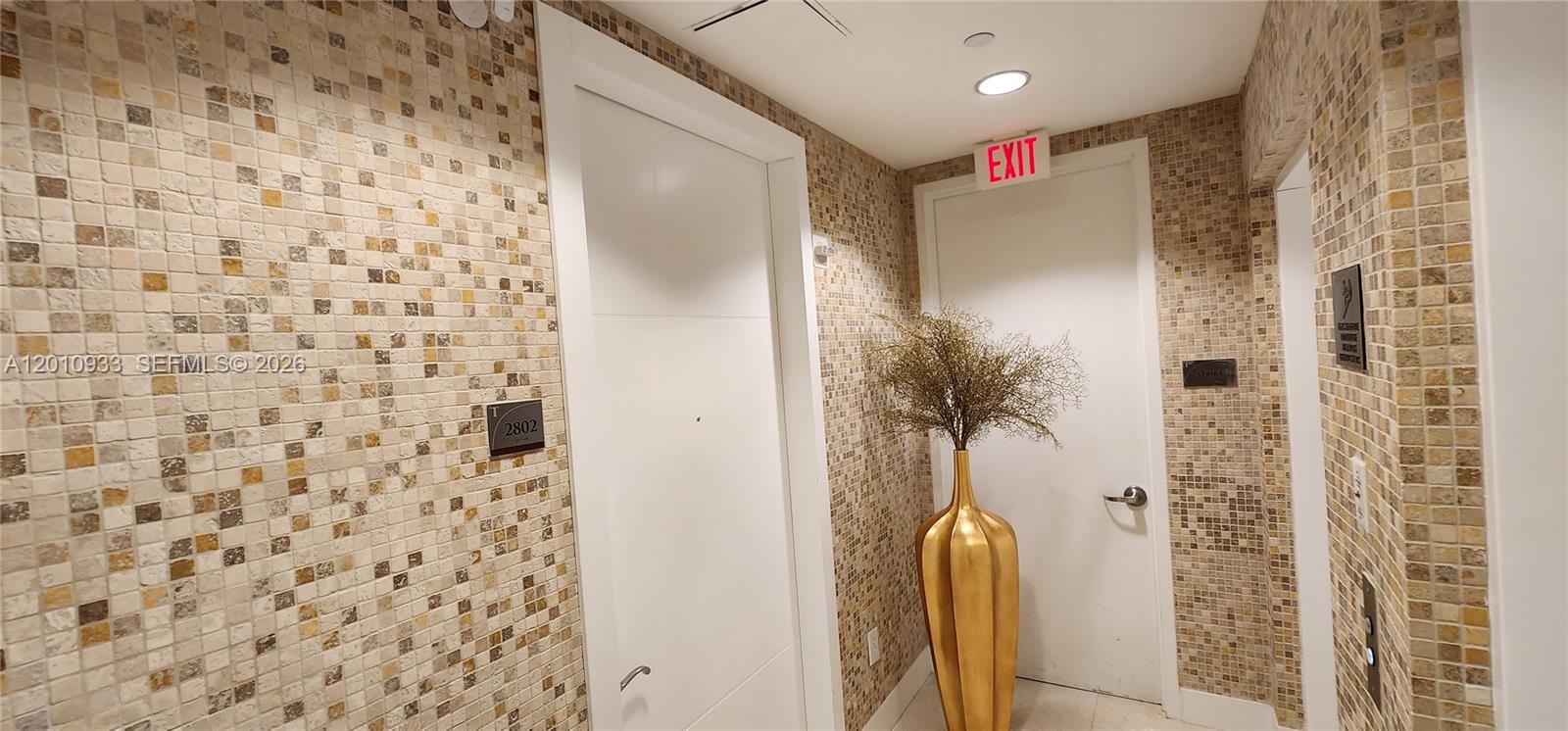 15811 Collins Ave #2802 Sunny Isles Beach, FL 33160