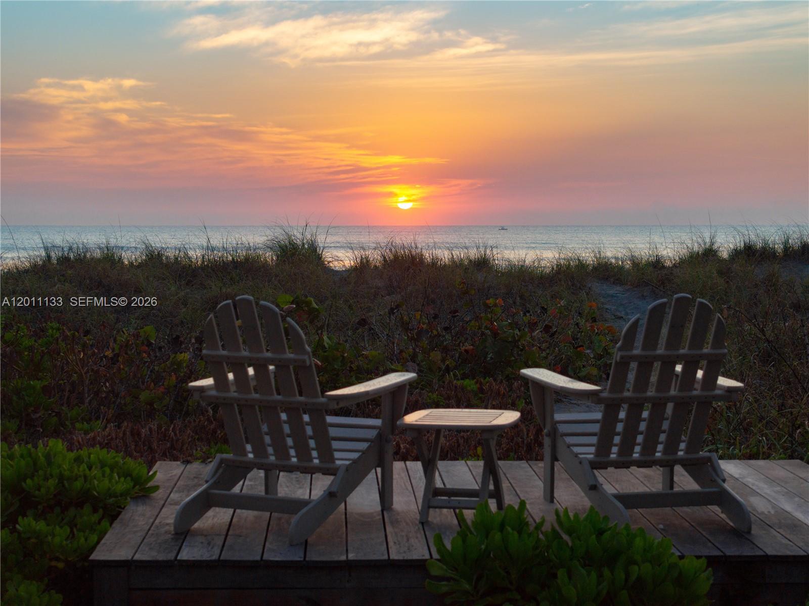 55 N Beach Rd Jupiter Island, FL 33455