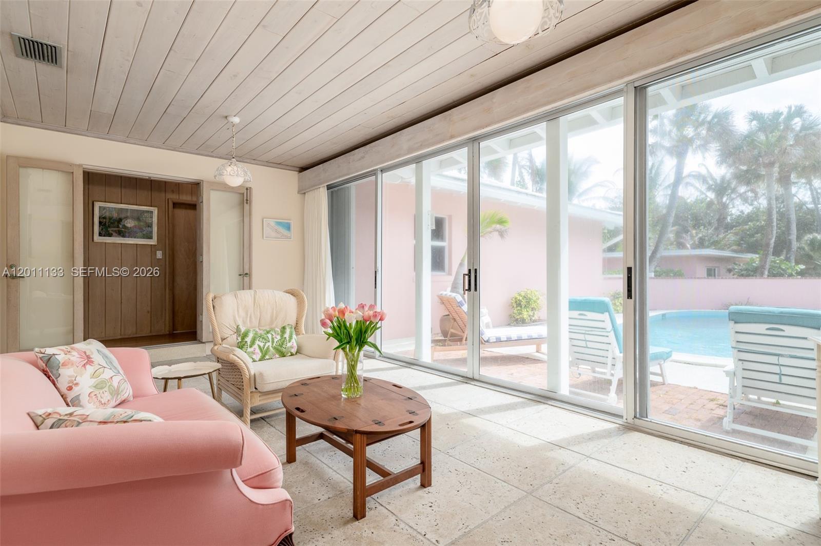 55 N Beach Rd Jupiter Island, FL 33455