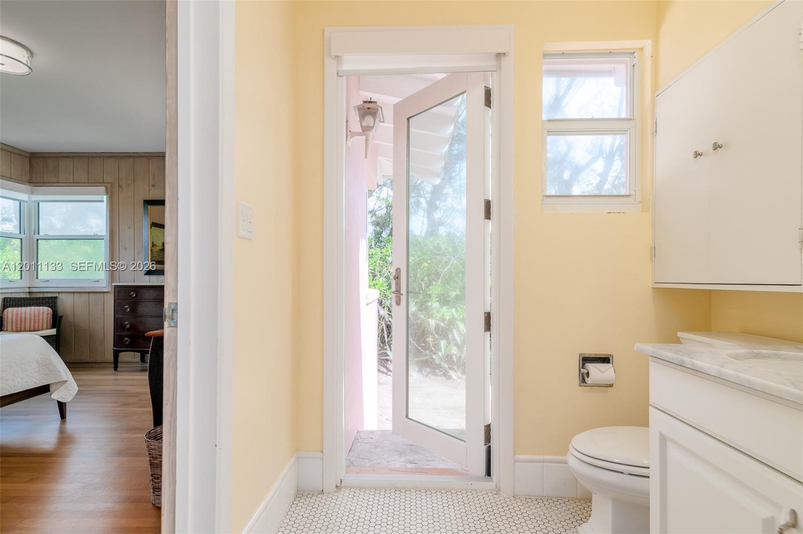 55 N Beach Rd Jupiter Island, FL 33455