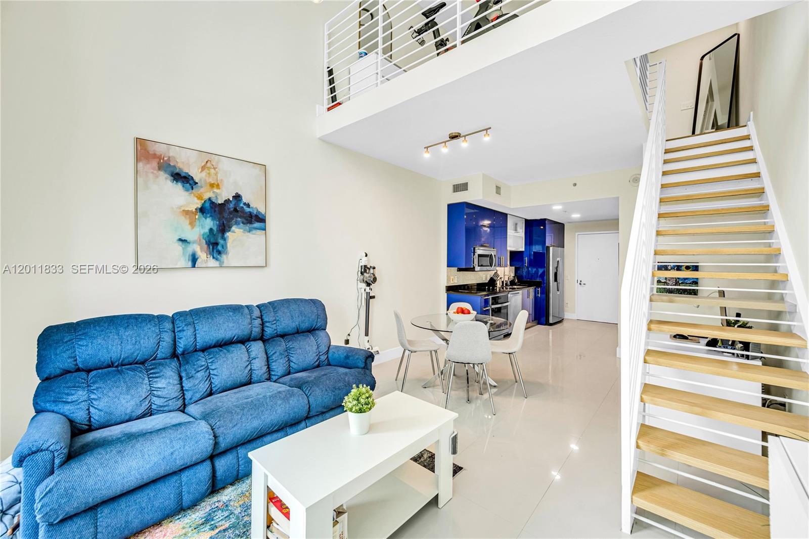 60 SW 13th St #2014