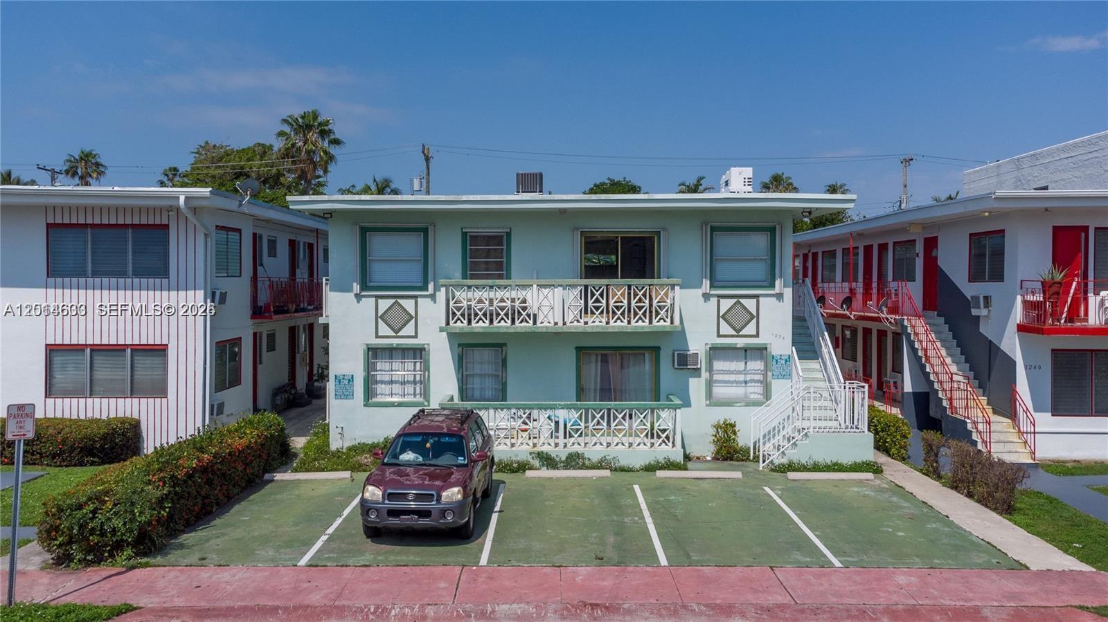 1234 Euclid Ave #7