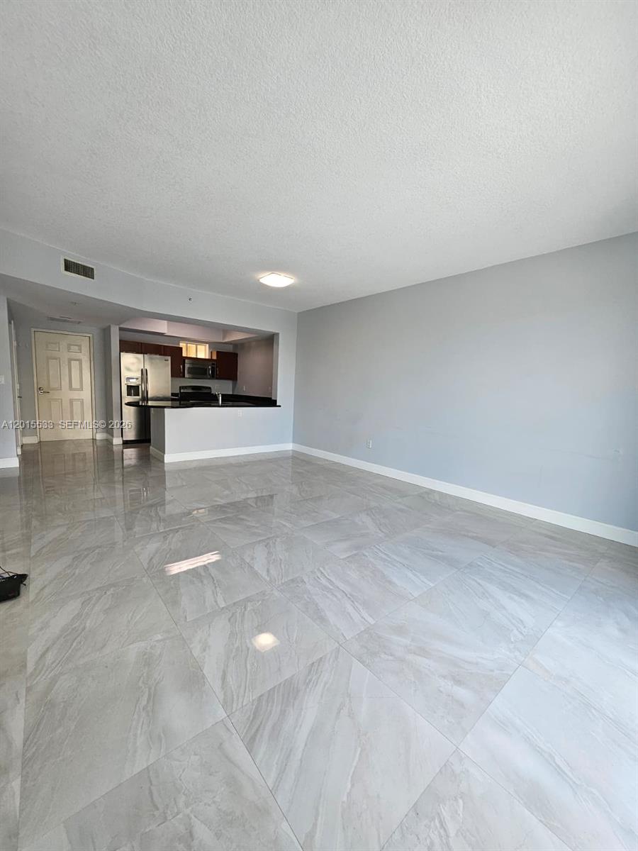 7270 SW 88th St #B202 Miami, FL 33156