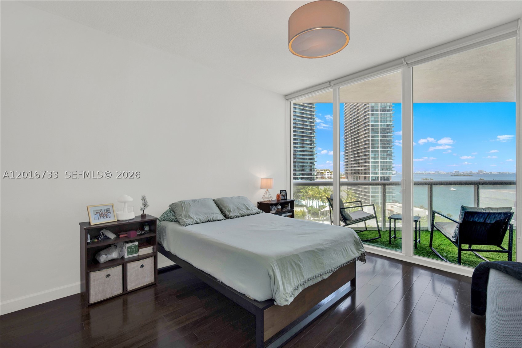 image Platinum Condominium11