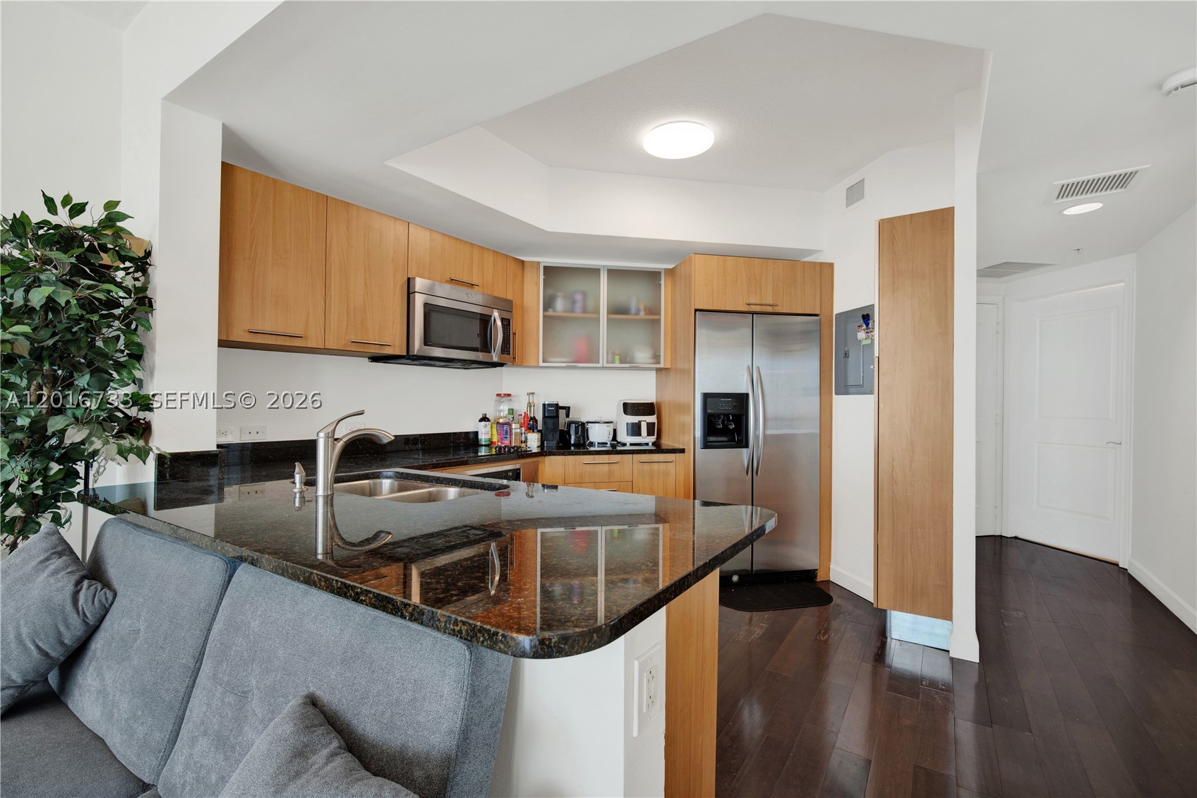 image Platinum Condominium12
