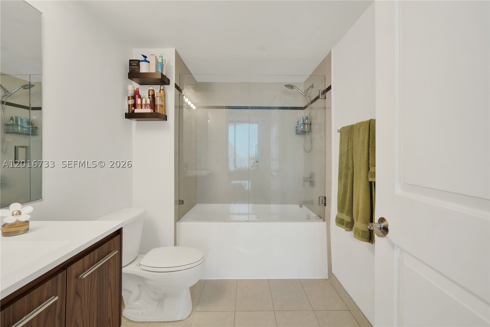 image Platinum Condominium16