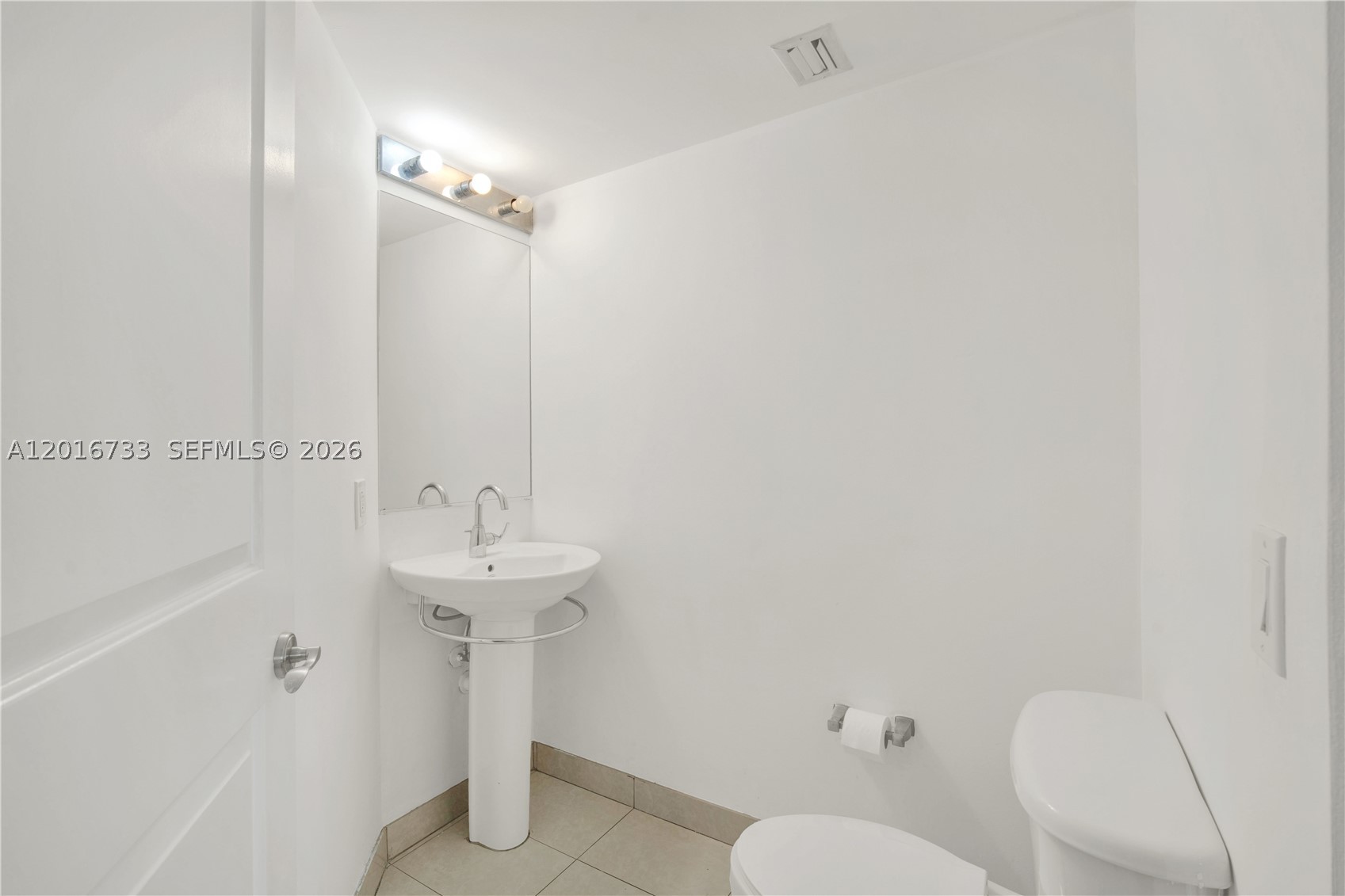 image Platinum Condominium17