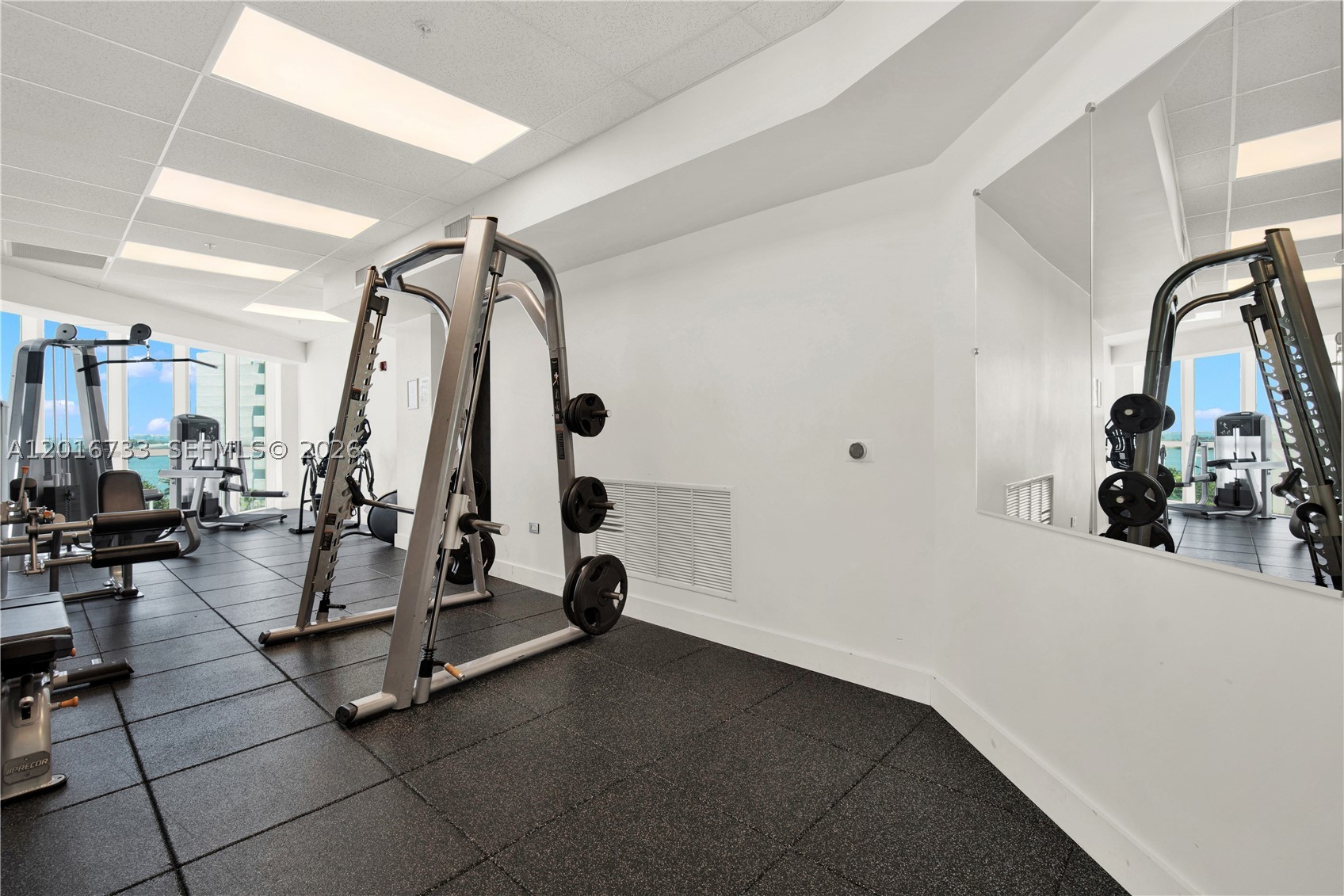 image Platinum Condominium24