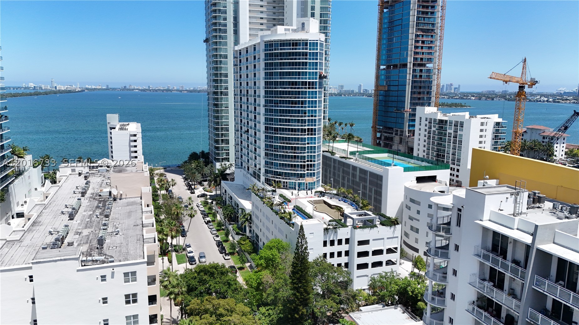 image Platinum Condominium25