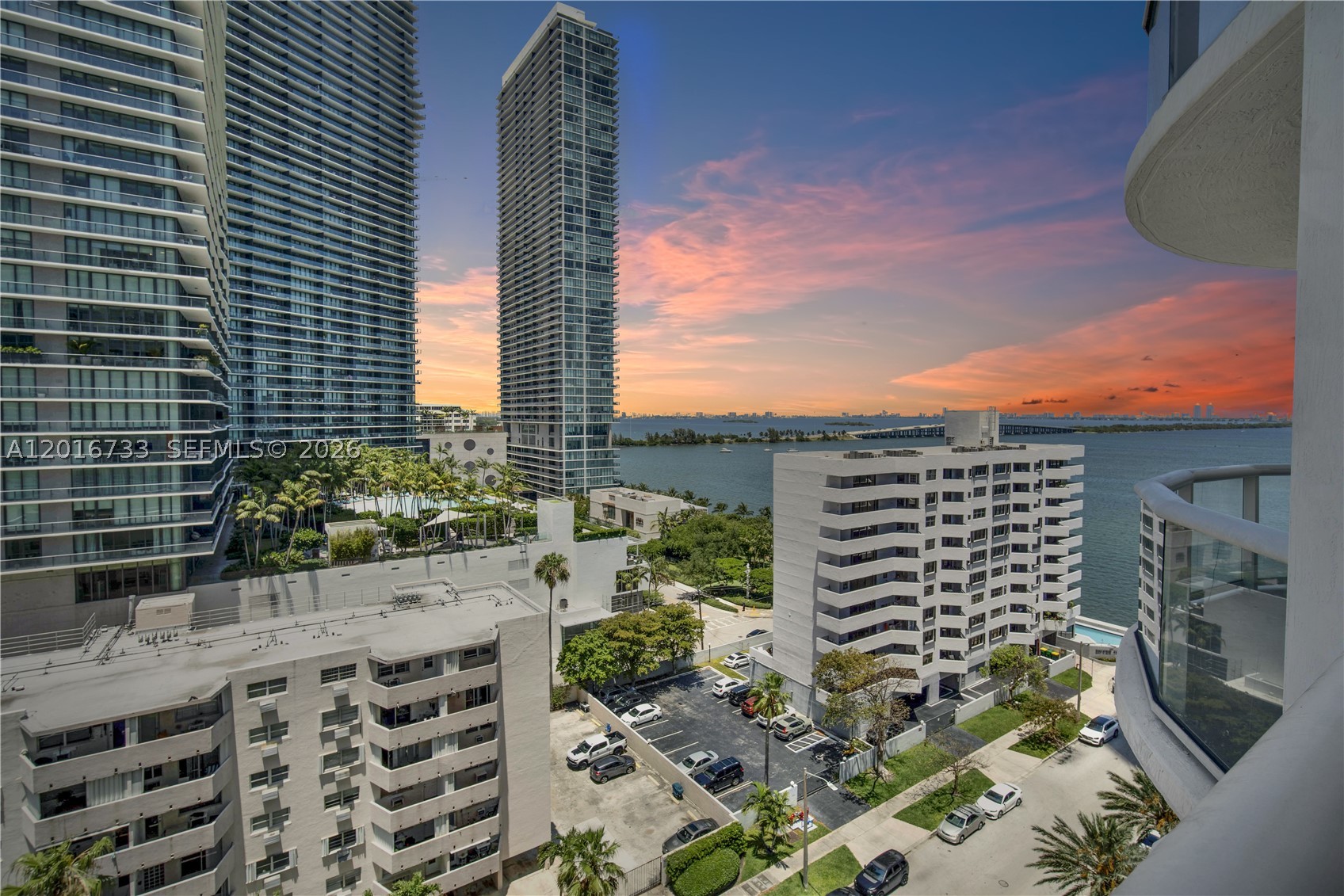 image Platinum Condominium3