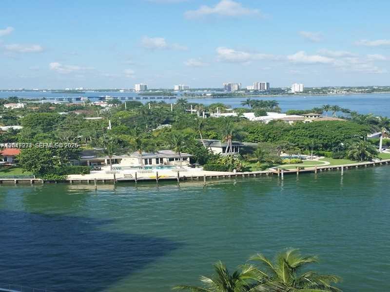 10350 W Bay Hbr Dr #10N