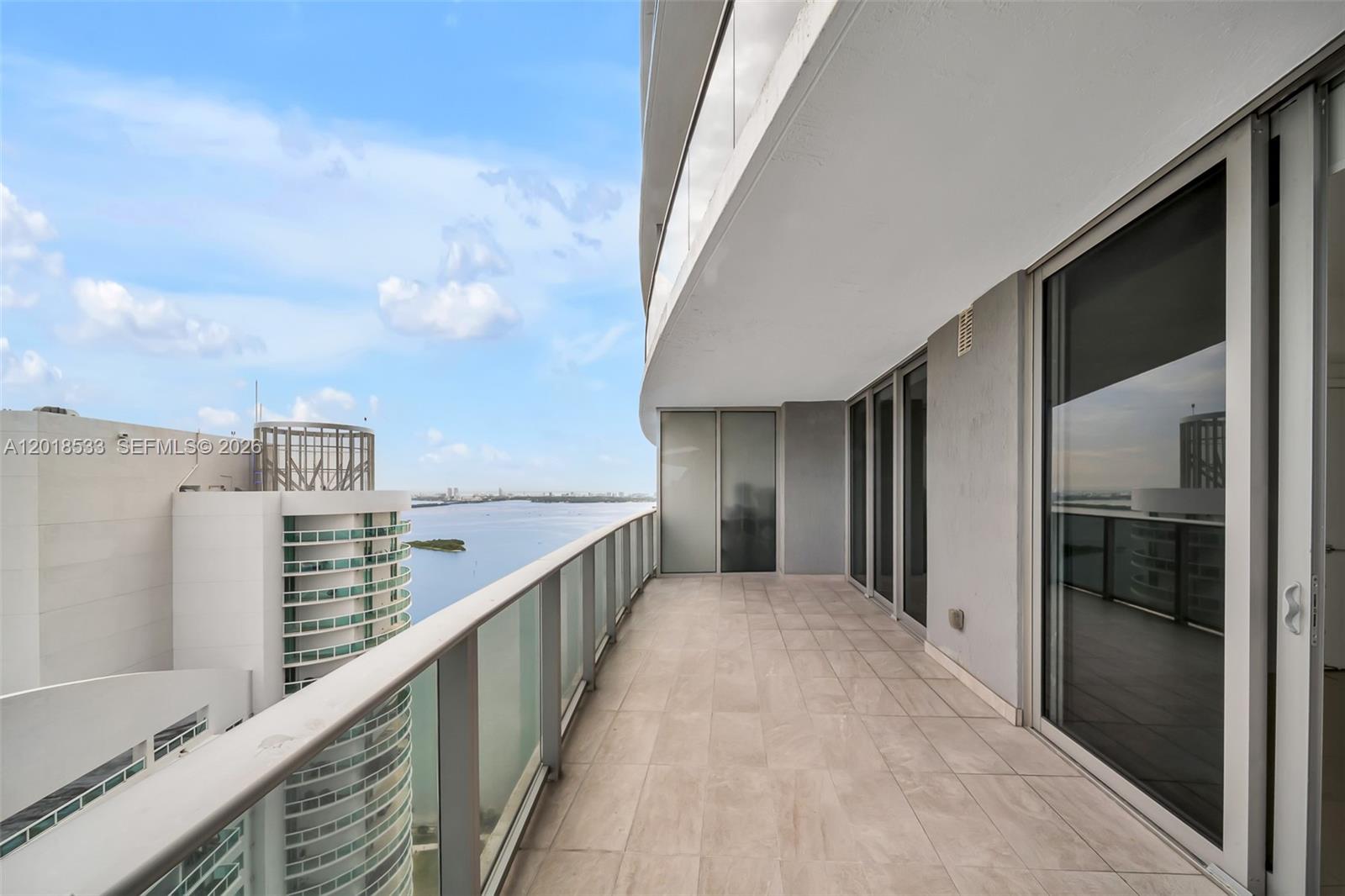 488 NE 18th St #4005 Miami, FL 33132