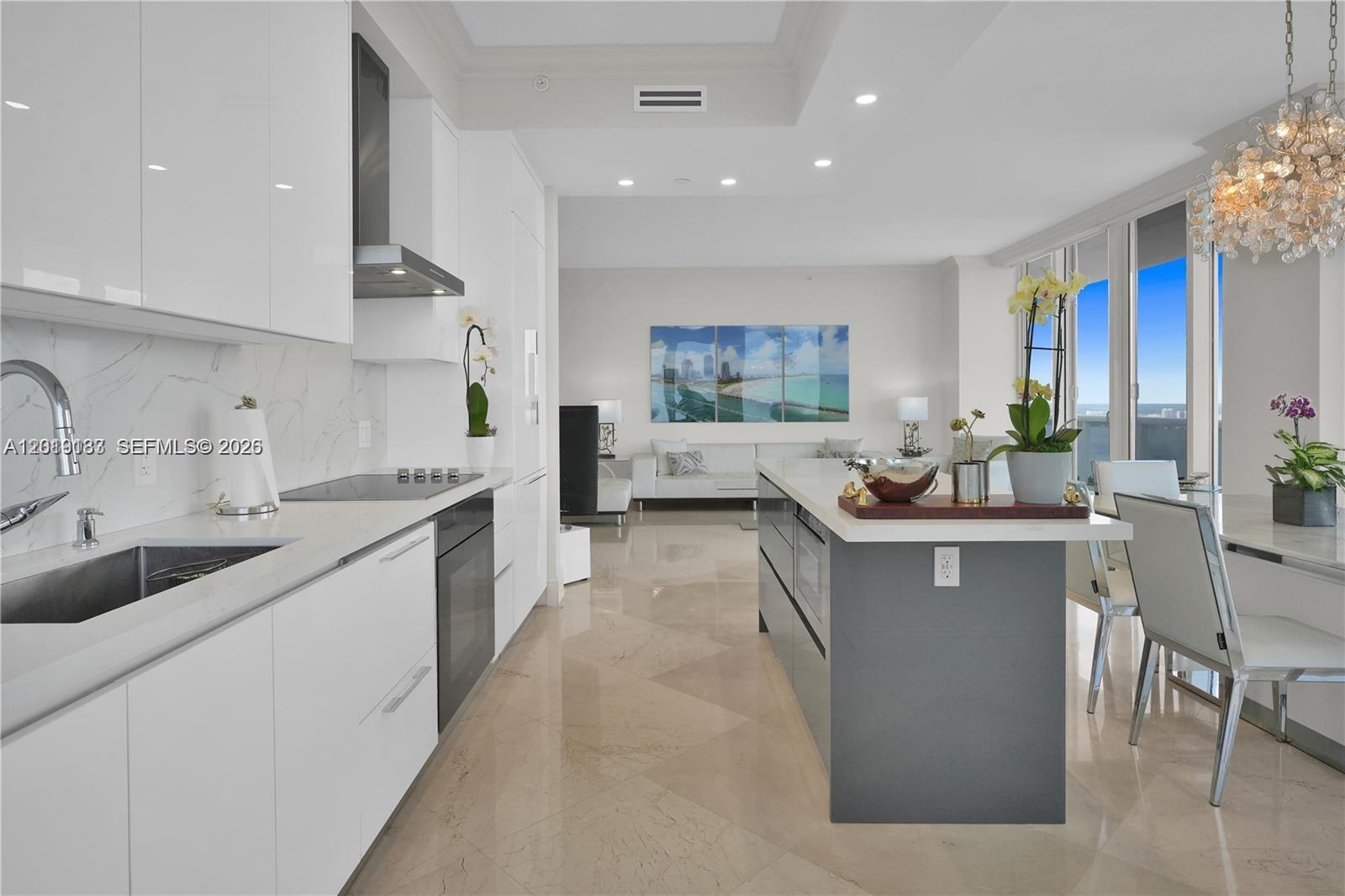 4779 Collins Ave #PH 4301 Miami Beach, FL 33140