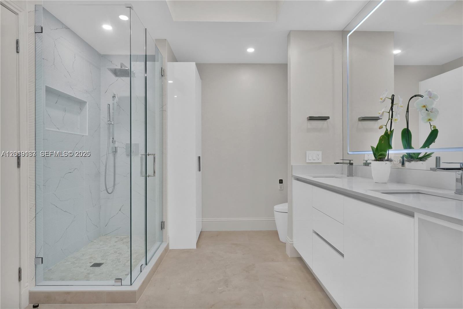 4779 Collins Ave #PH 4301 Miami Beach, FL 33140