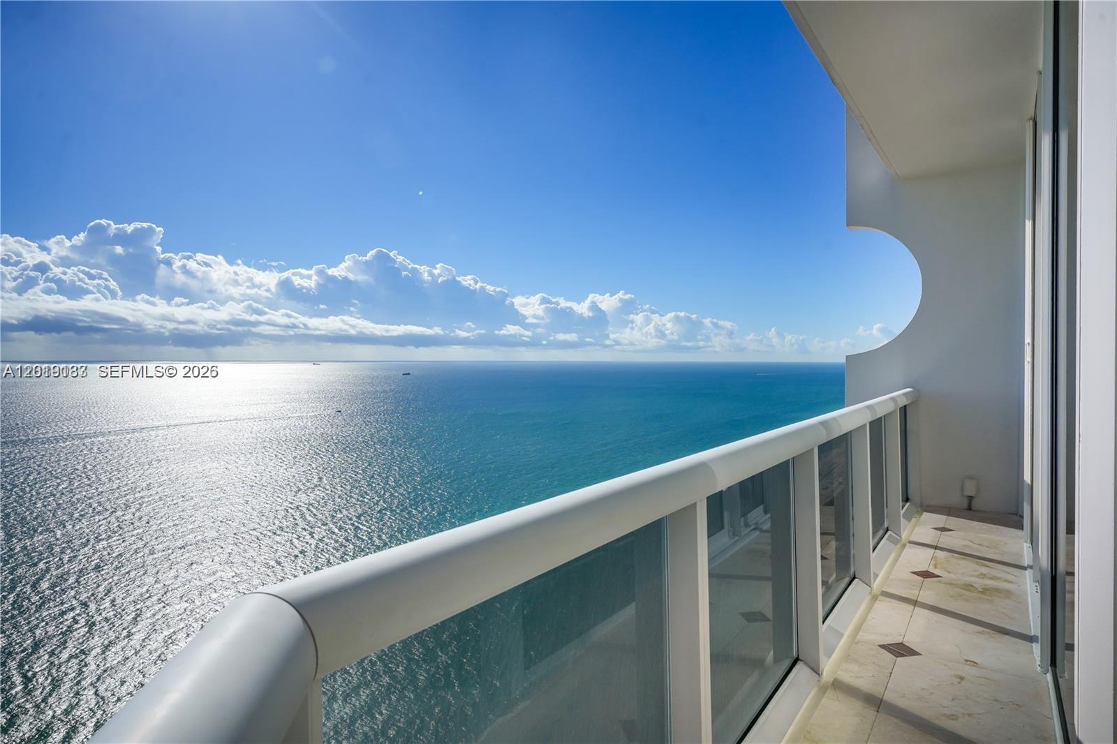 4779 Collins Ave #PH 4301 Miami Beach, FL 33140