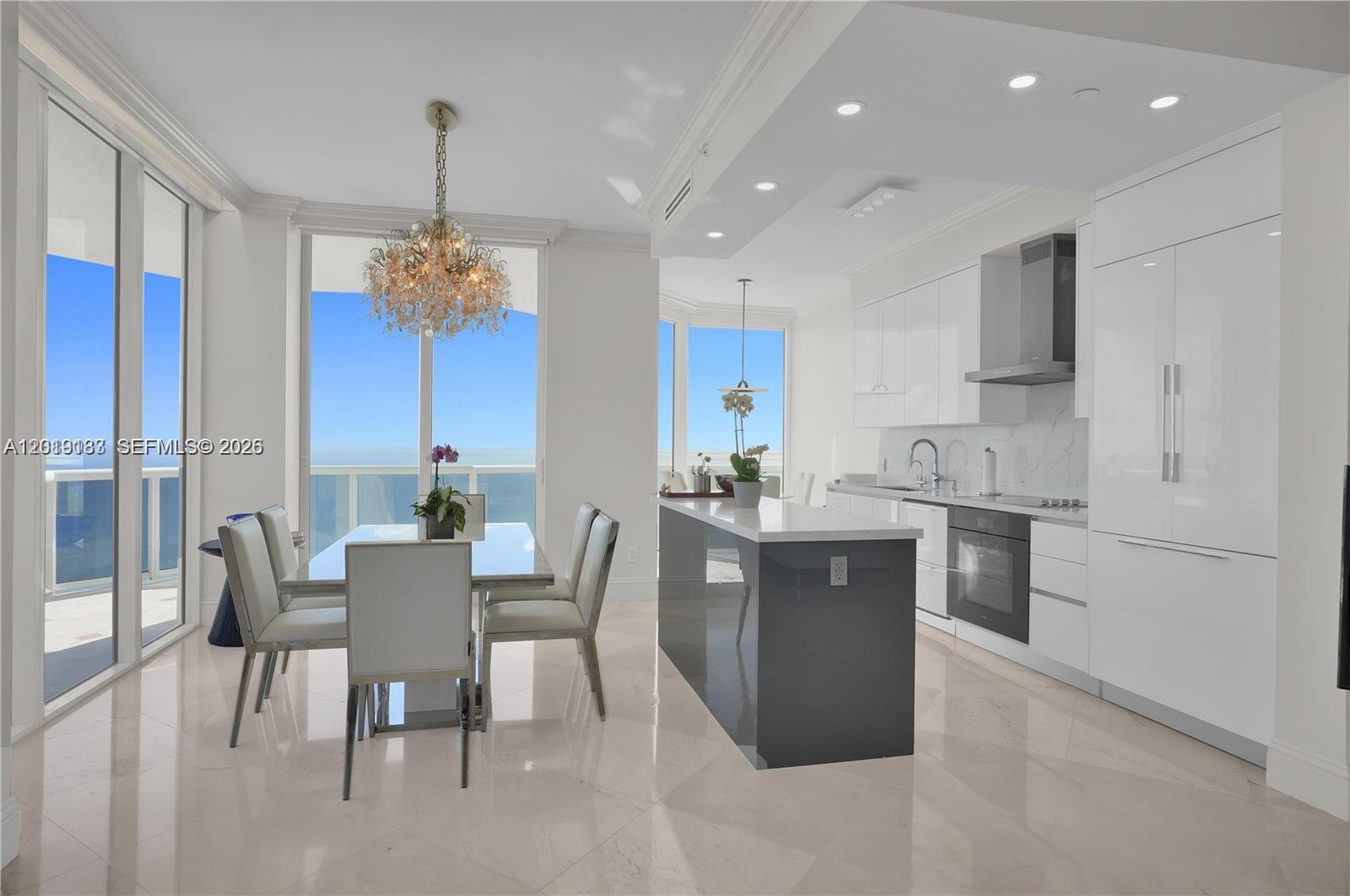 4779 Collins Ave #PH 4301 Miami Beach, FL 33140