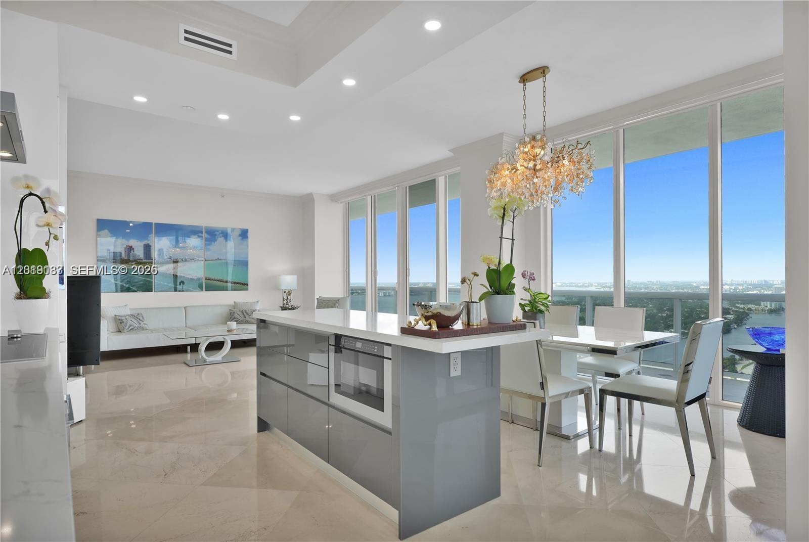 4779 Collins Ave #PH 4301 Miami Beach, FL 33140