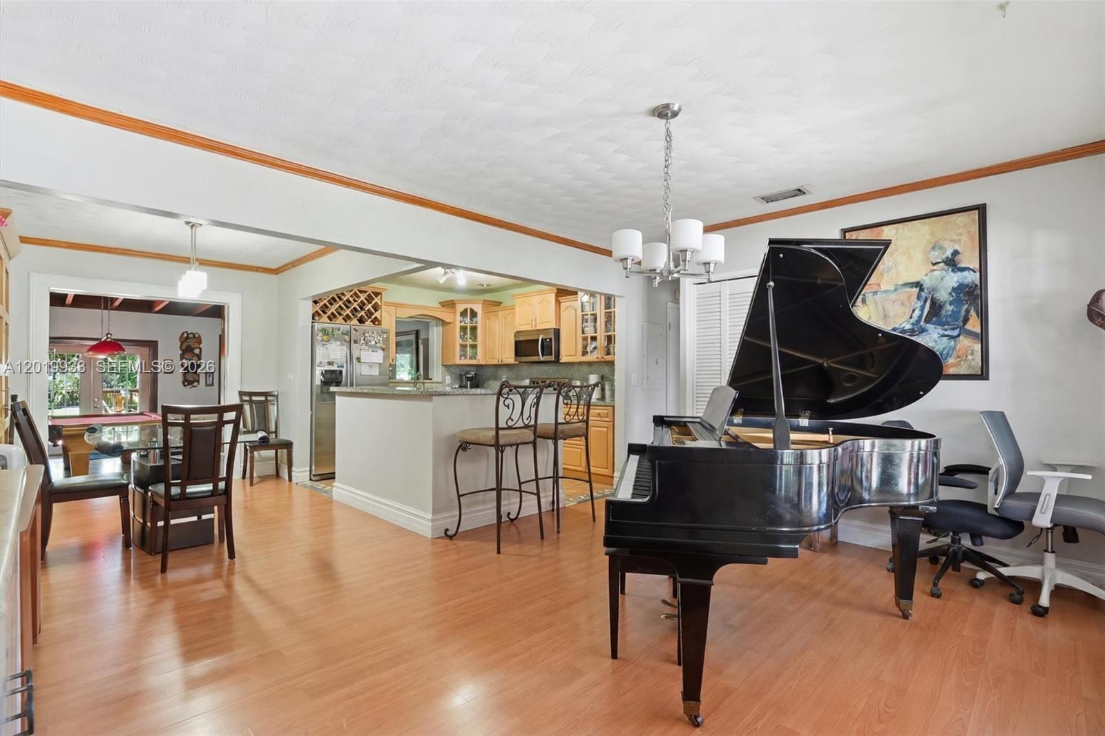 55-57 NE 156th St Miami, FL 33162