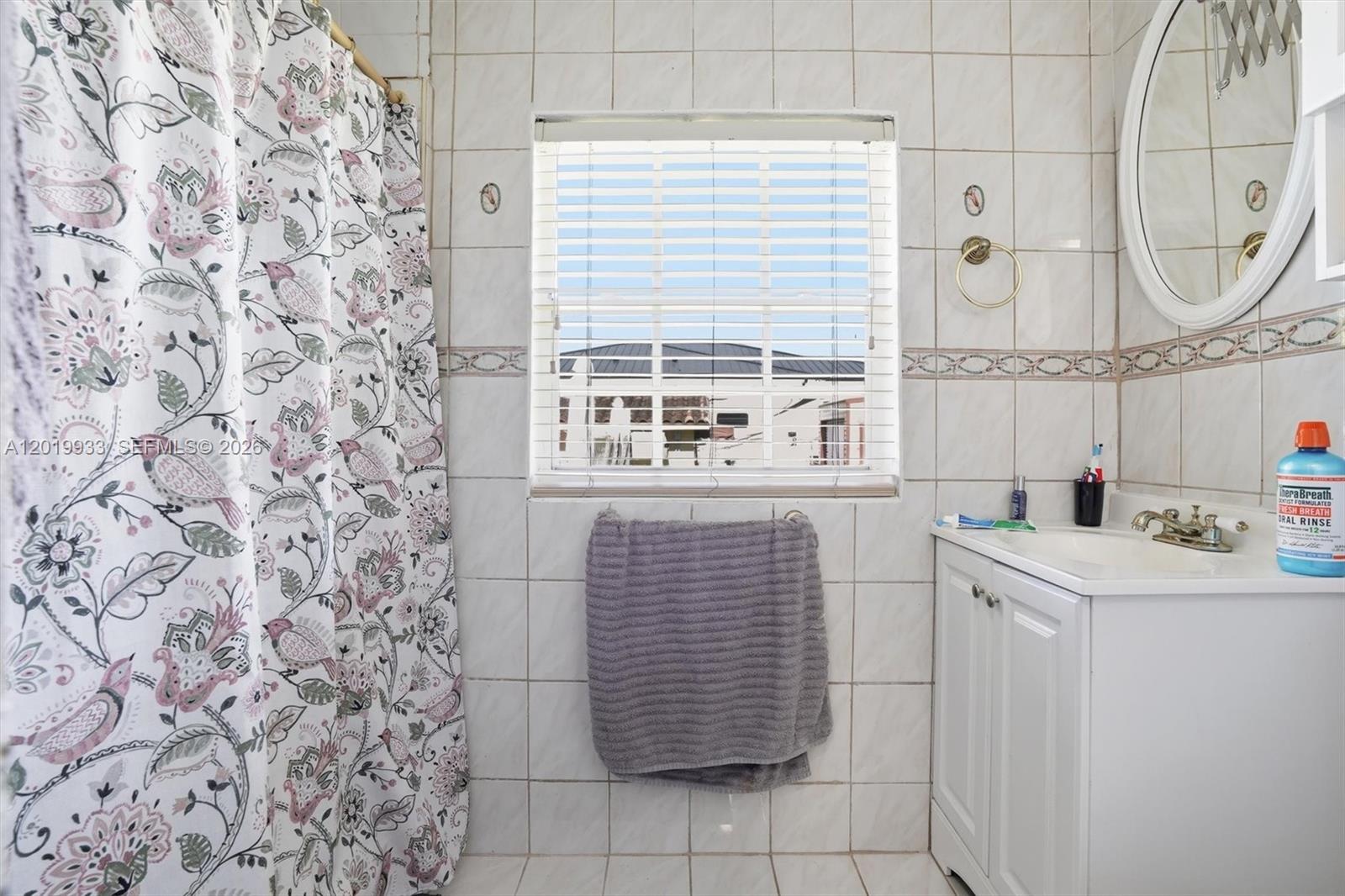 55-57 NE 156th St Miami, FL 33162