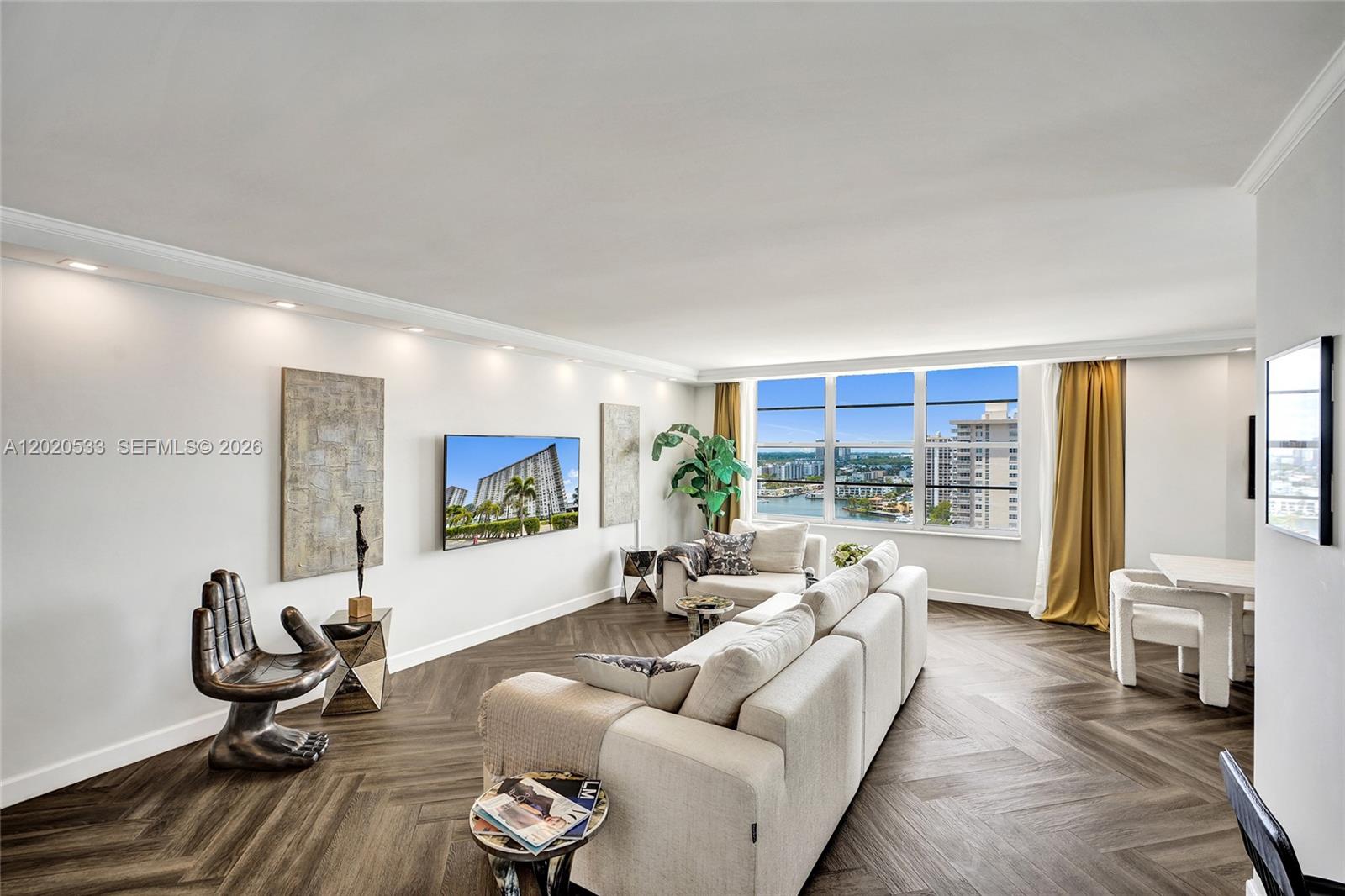 230 174th St #2112 Sunny Isles Beach, FL 33160
