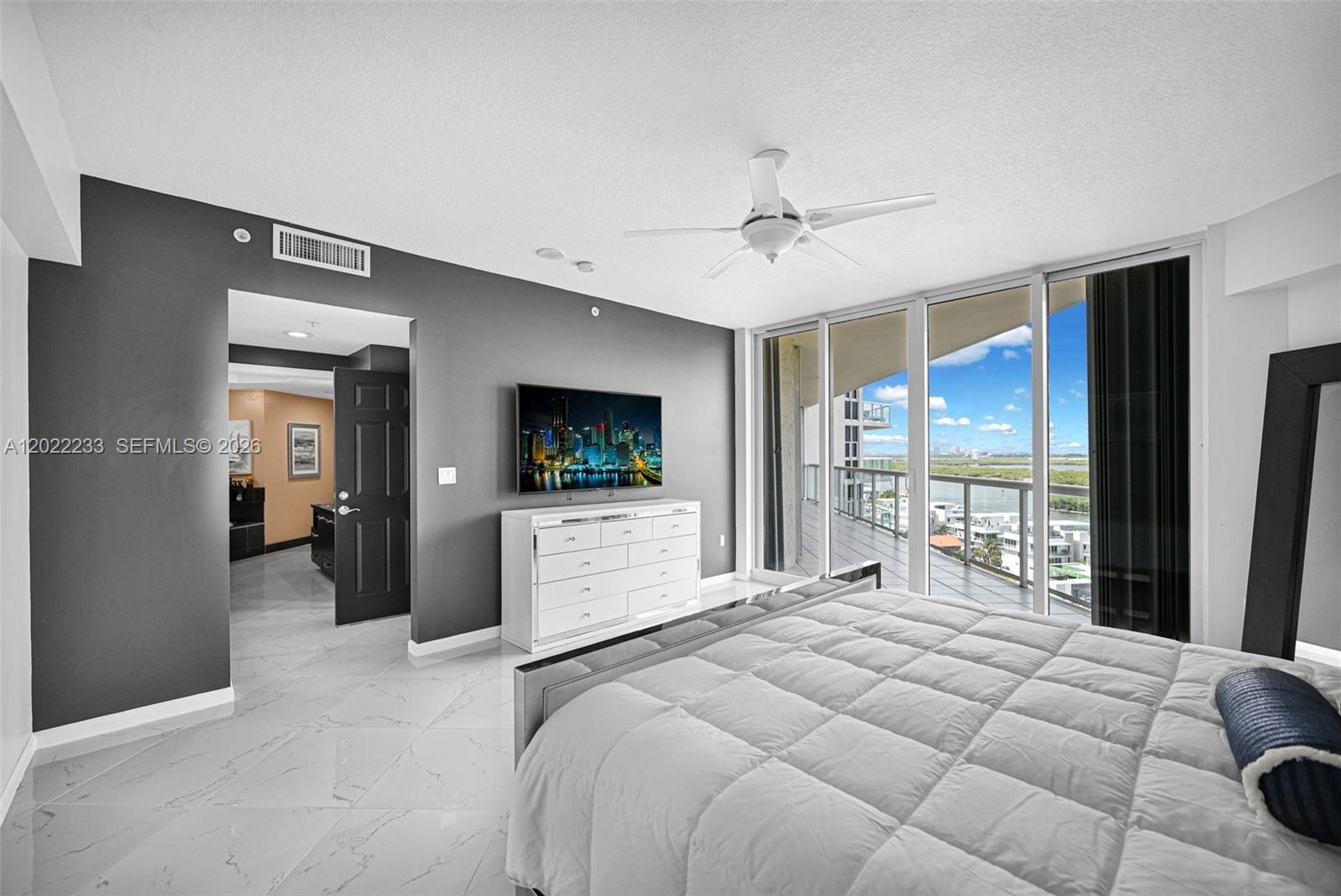 6001 N Ocean Dr #1203 Hollywood, FL 33019