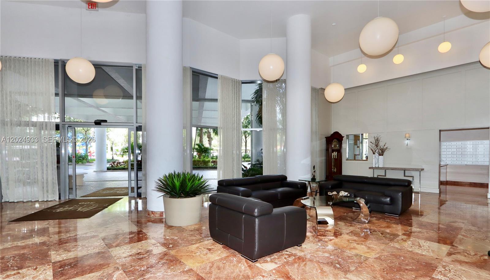 3600 Mystic Pointe Dr #1115 Aventura, FL 33180