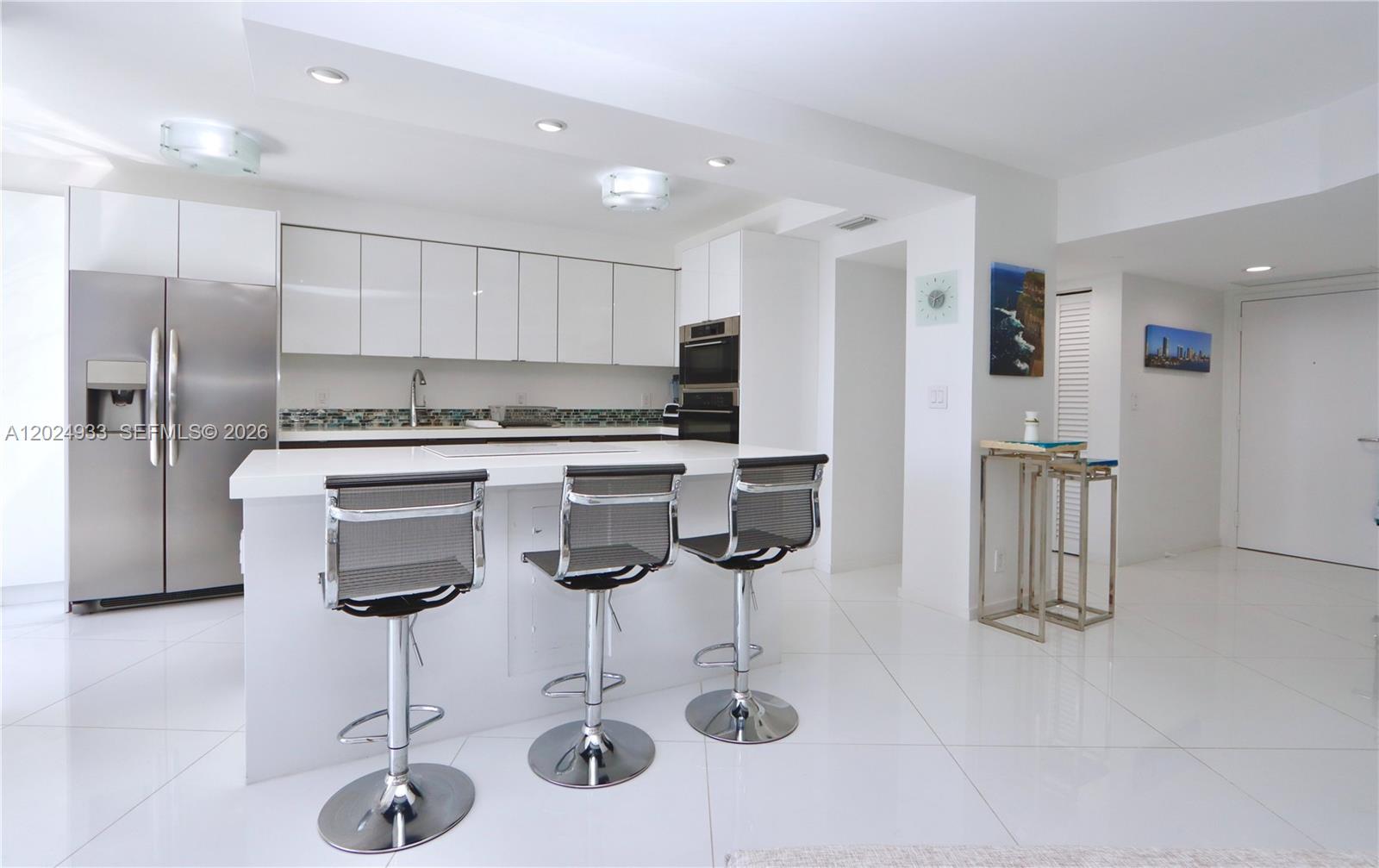 3600 Mystic Pointe Dr #1115 Aventura, FL 33180