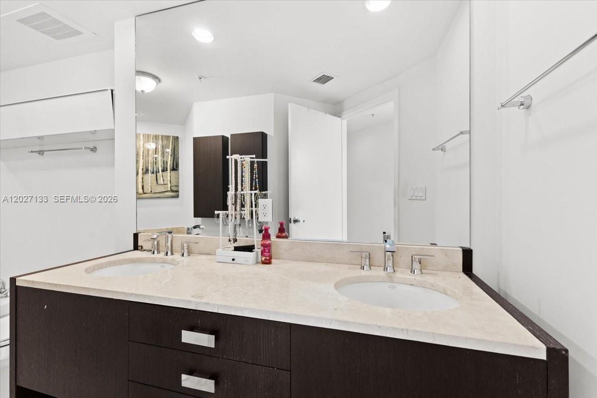 18201 Collins Ave #601A Sunny Isles Beach, FL 33160
