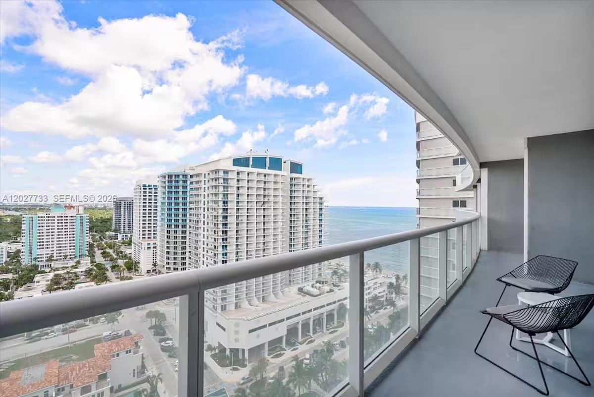 3101 Bayshore Dr #1205 Fort Lauderdale, FL 33304