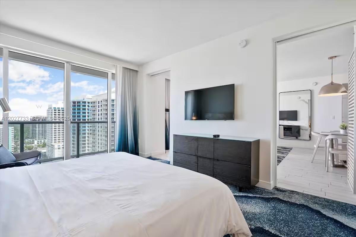 3101 Bayshore Dr #1205 Fort Lauderdale, FL 33304