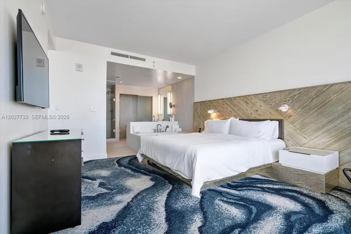3101 Bayshore Dr #1205 Fort Lauderdale, FL 33304