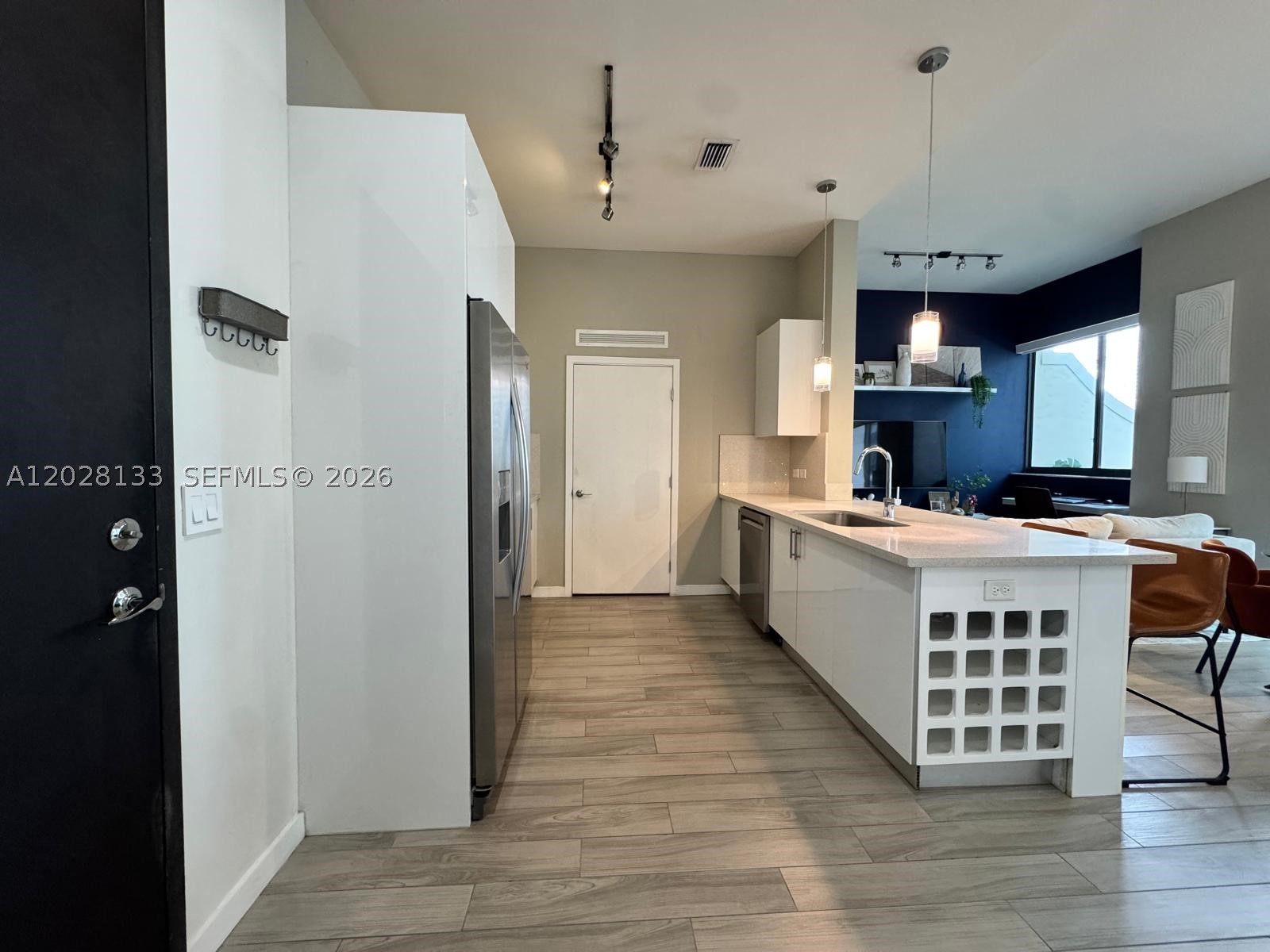 image Nine at Mary Brickell Village1