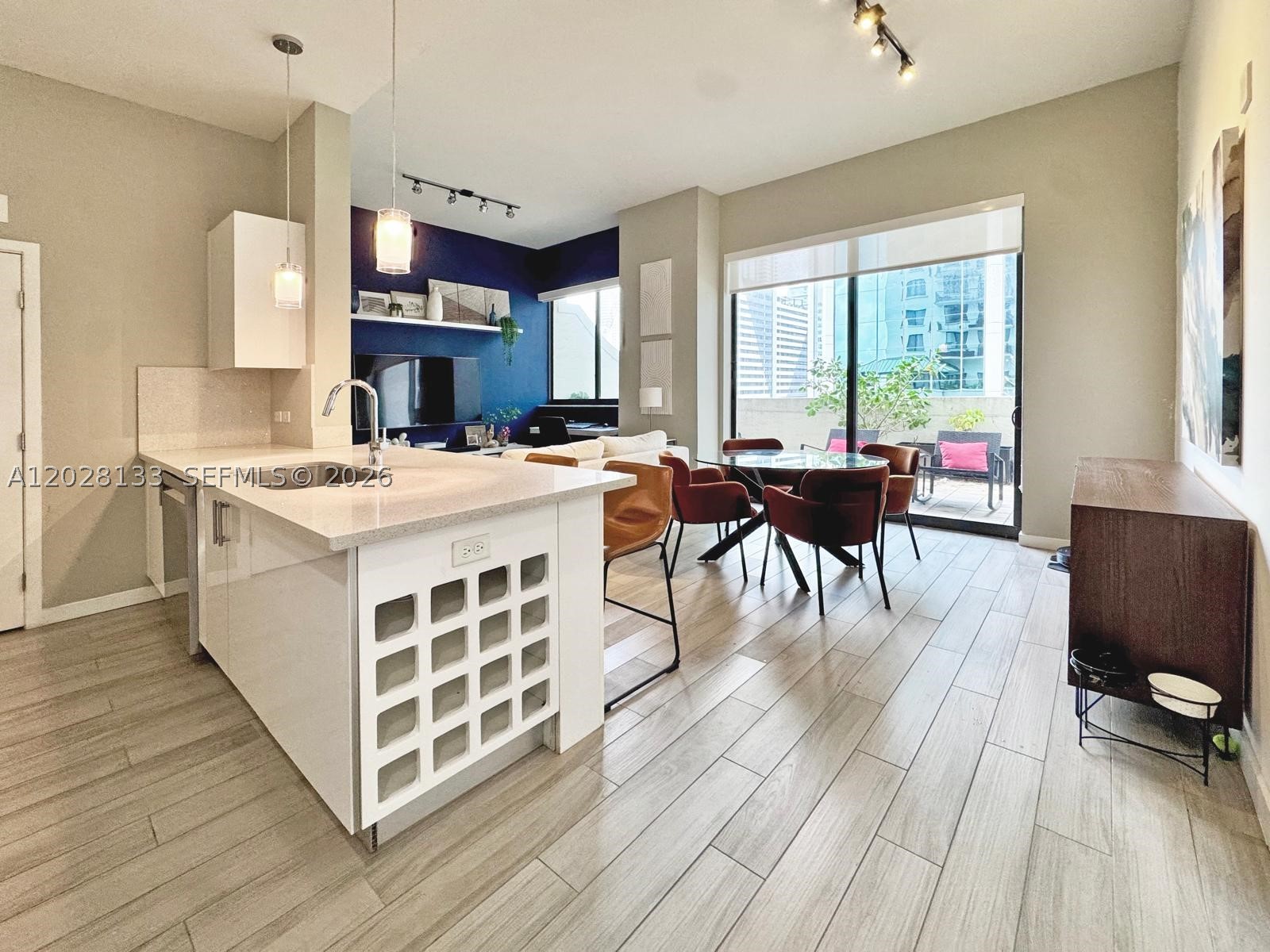 image Nine at Mary Brickell Village3