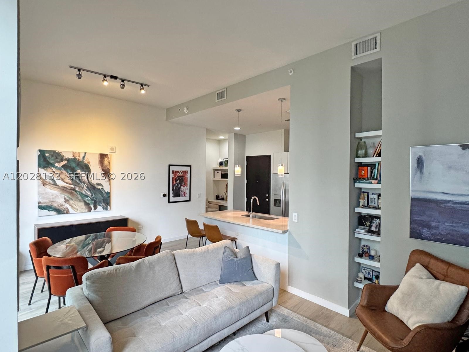 image Nine at Mary Brickell Village4