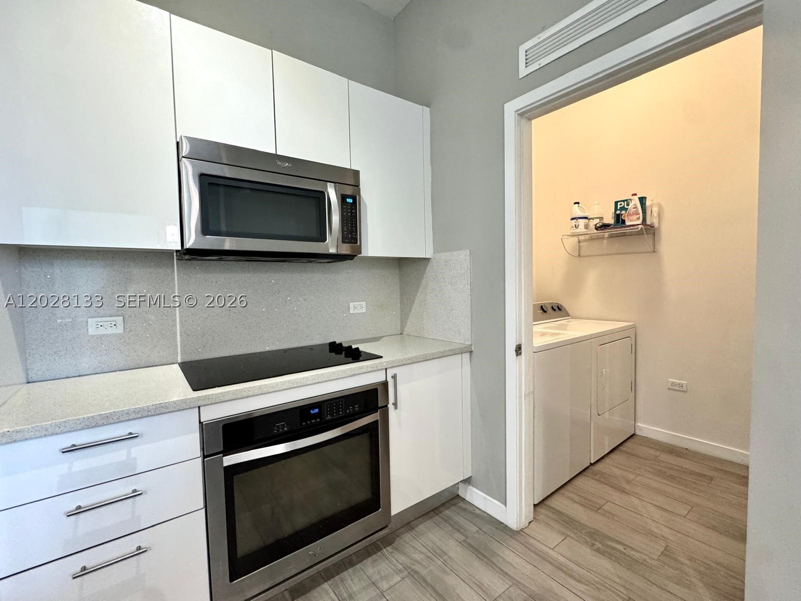 image Nine at Mary Brickell Village8