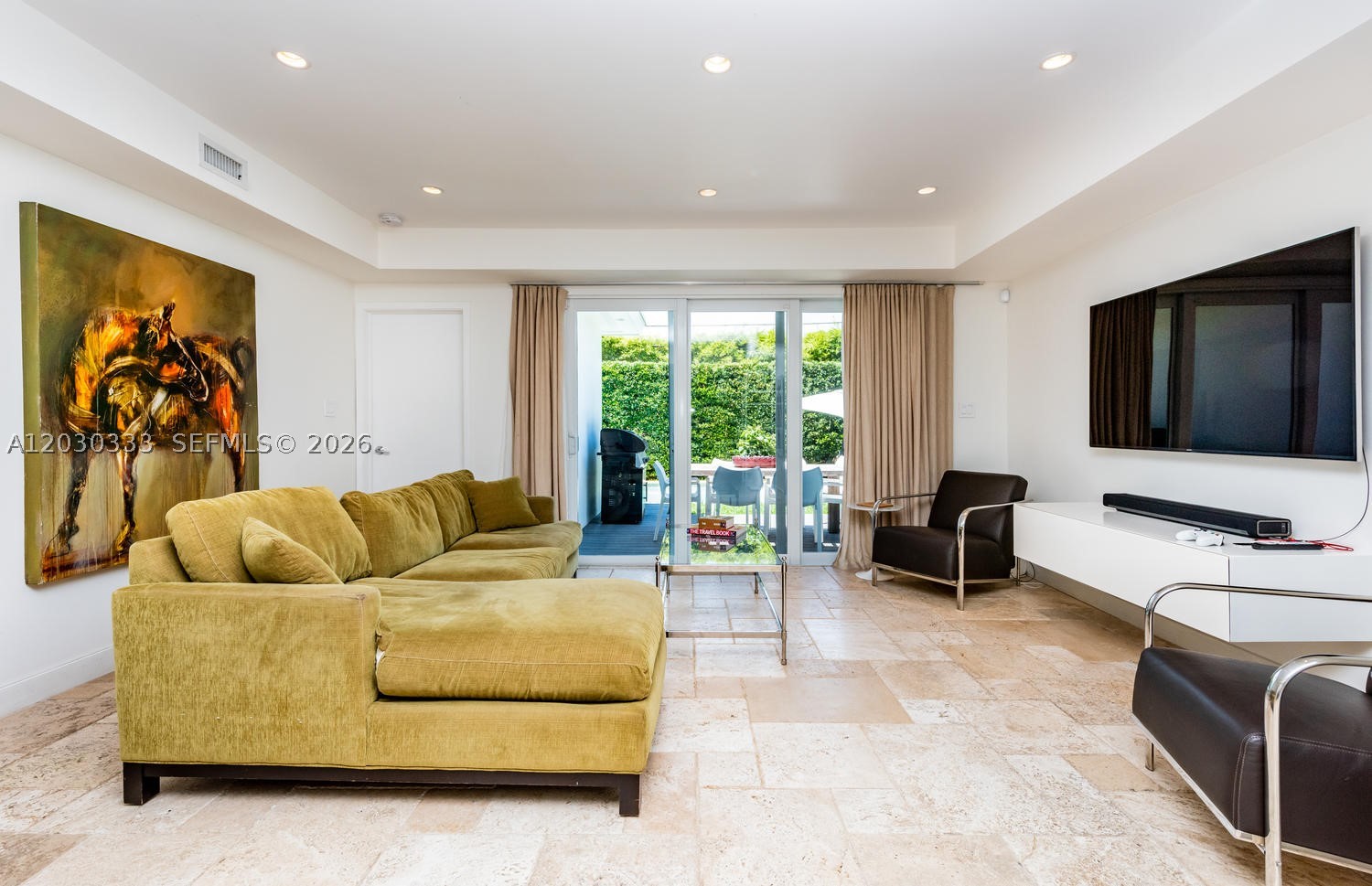 575 W 50th St Miami Beach, FL 33140
