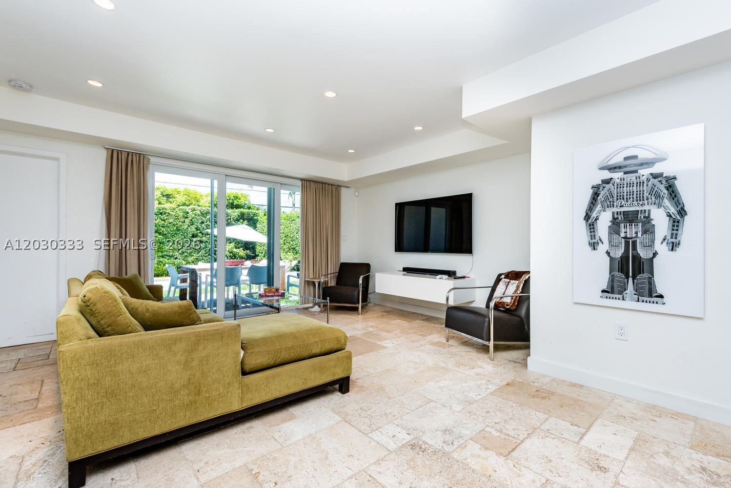 575 W 50th St Miami Beach, FL 33140