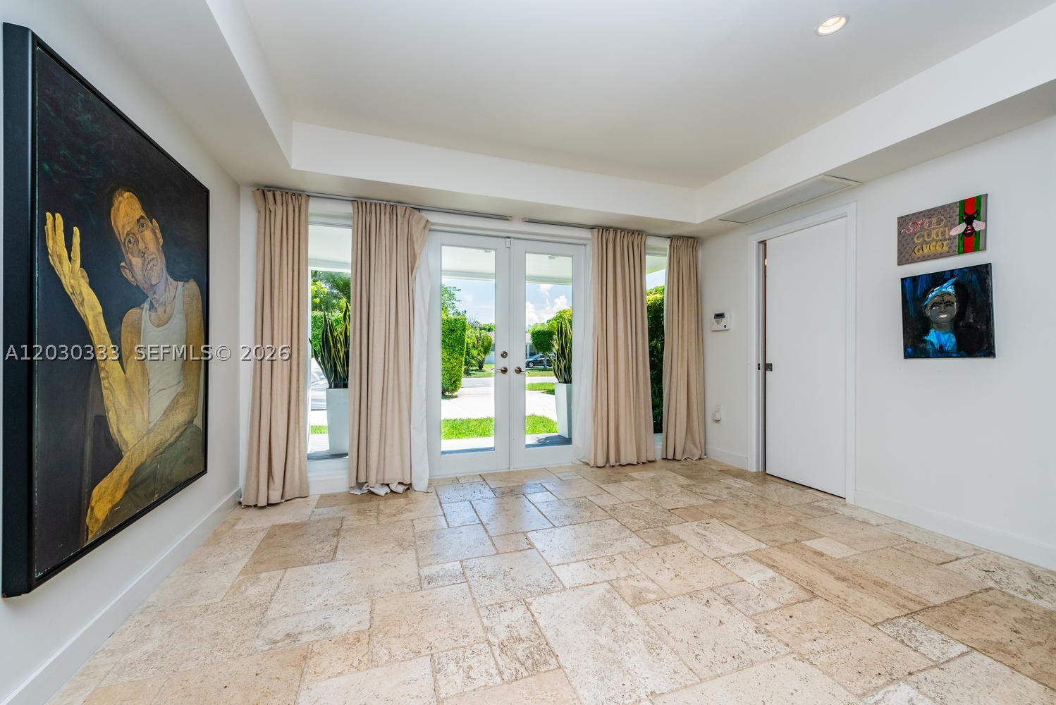 575 W 50th St Miami Beach, FL 33140