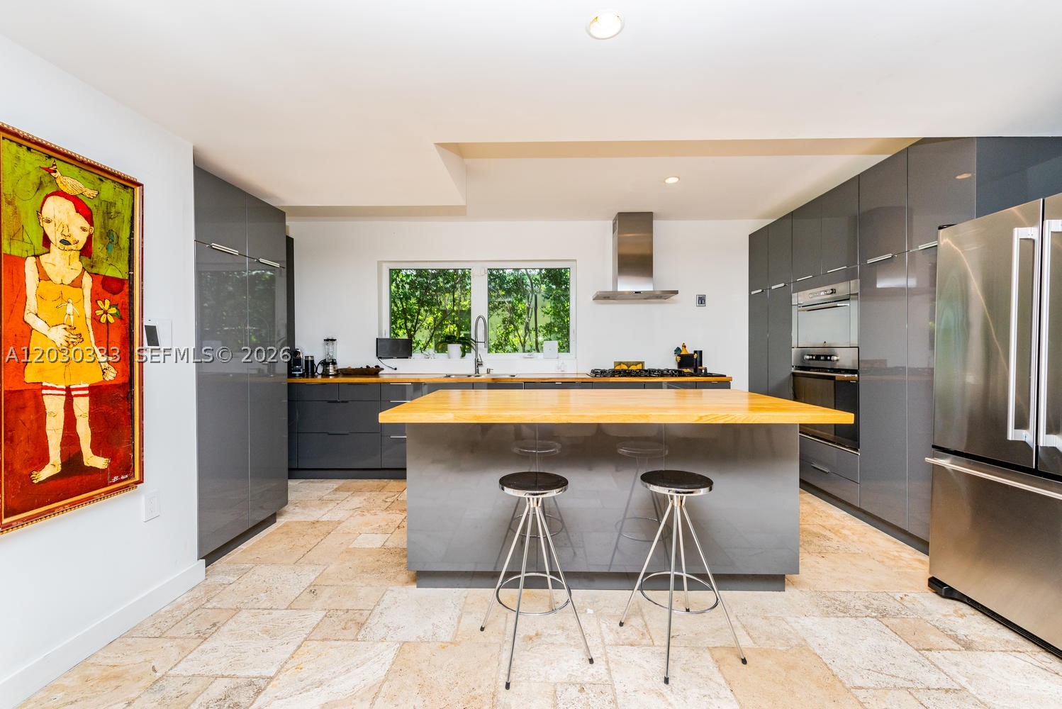 575 W 50th St Miami Beach, FL 33140