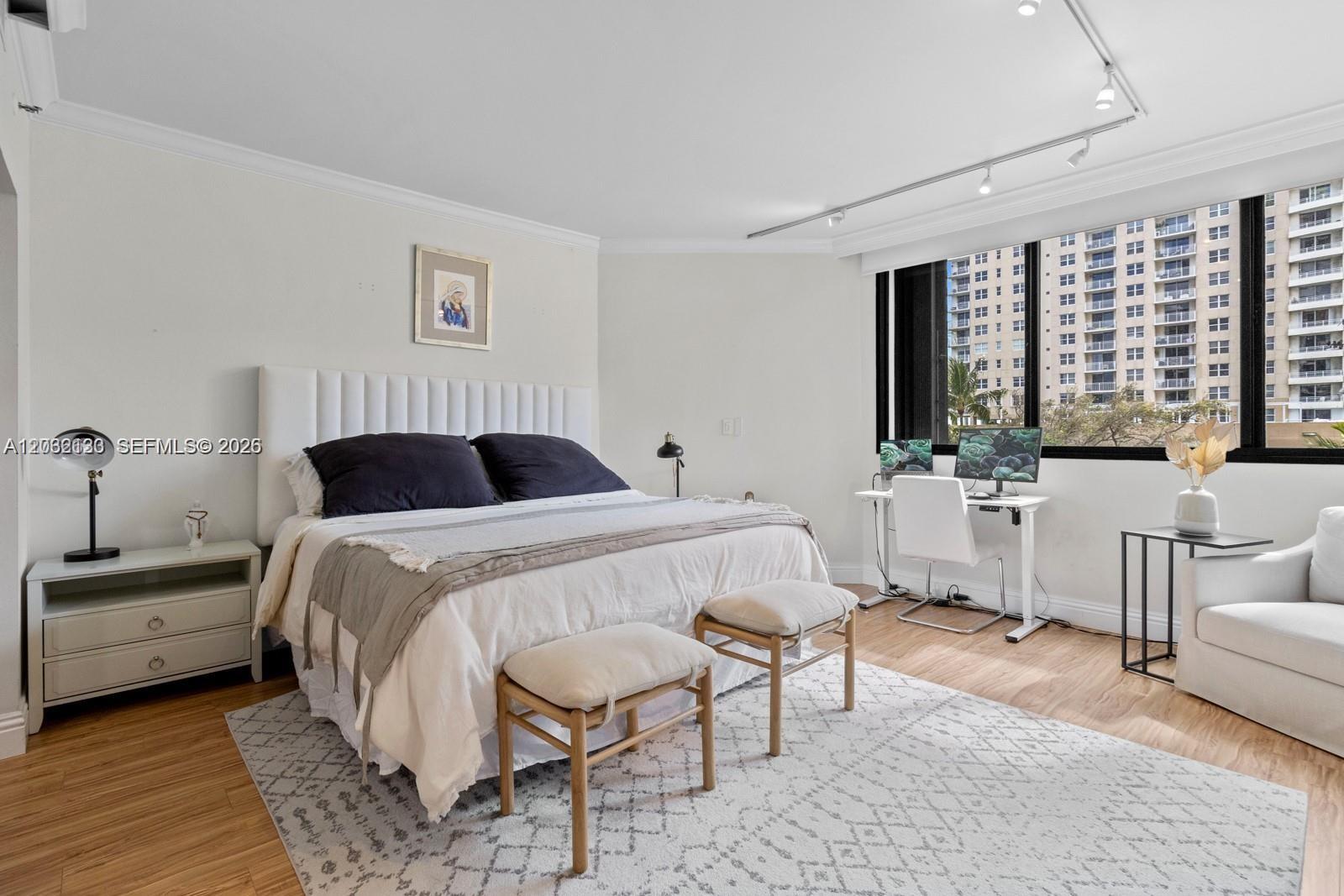 520 Brickell Key #A307 Miami, FL 33131