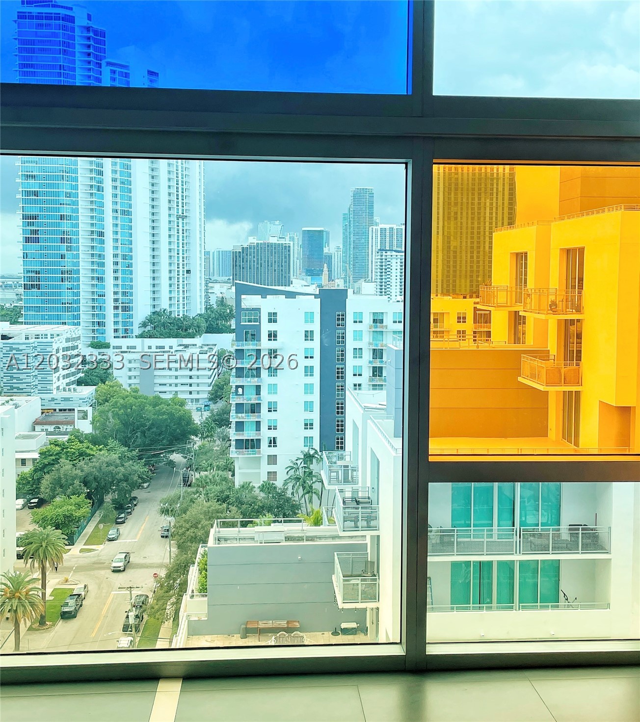 image Gallery Art Condos17