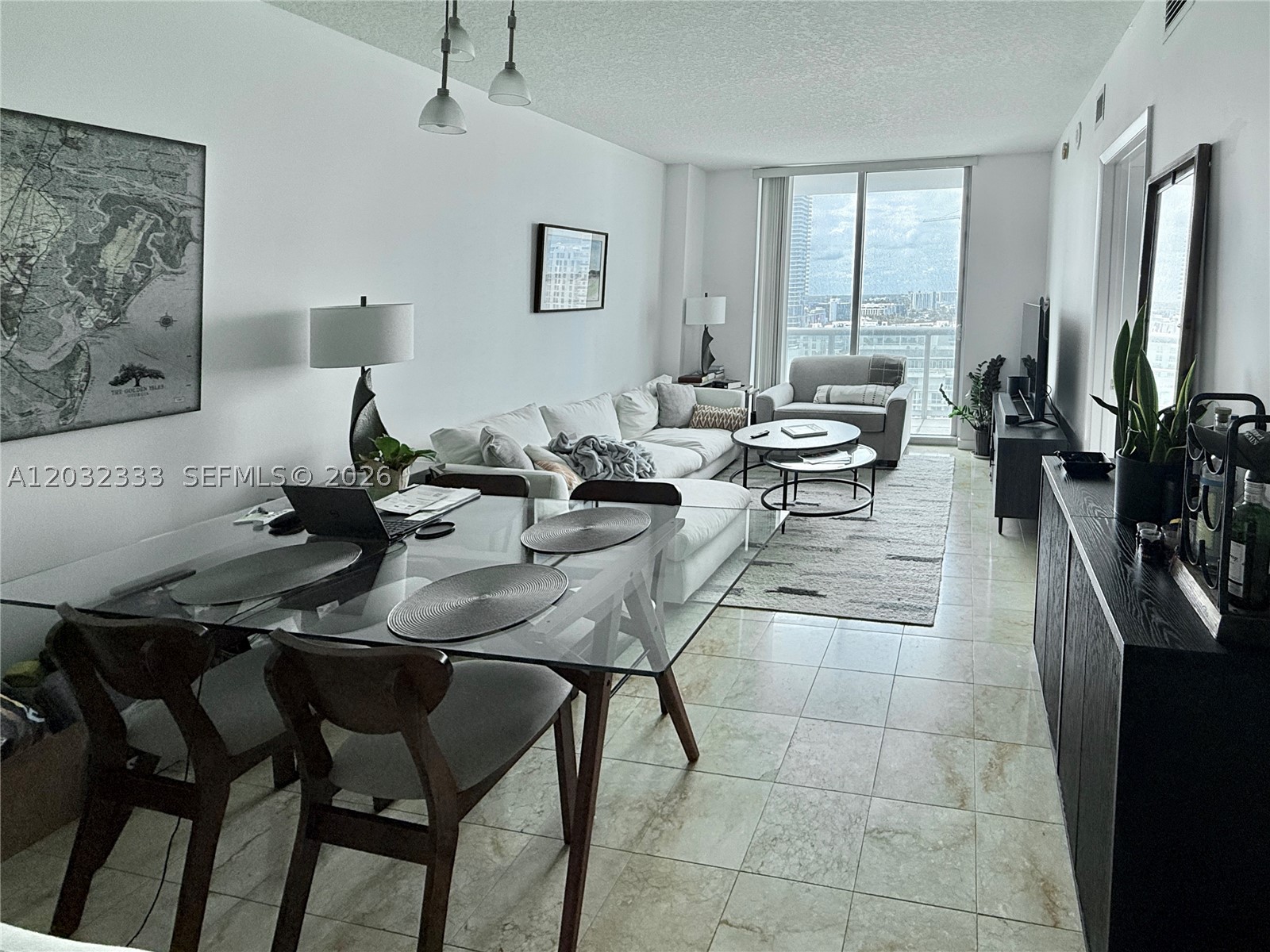 image Gallery Art Condos2