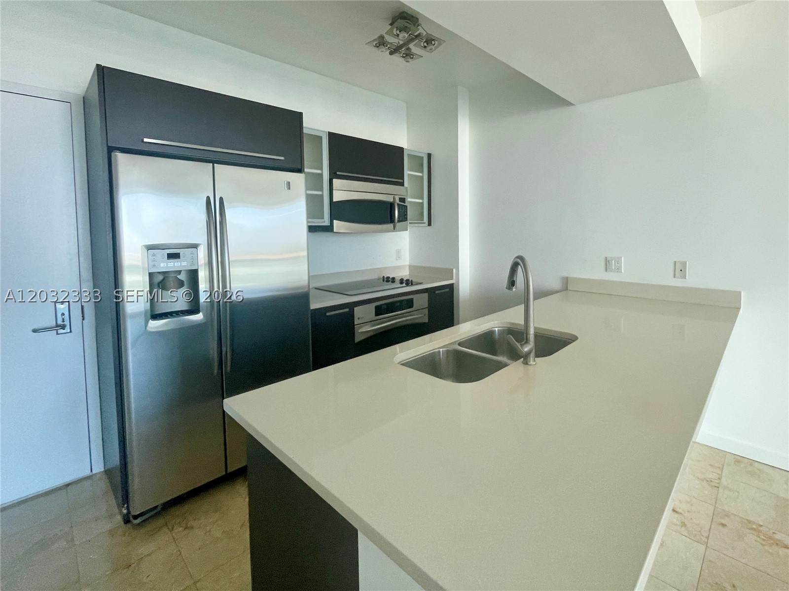 image Gallery Art Condos8