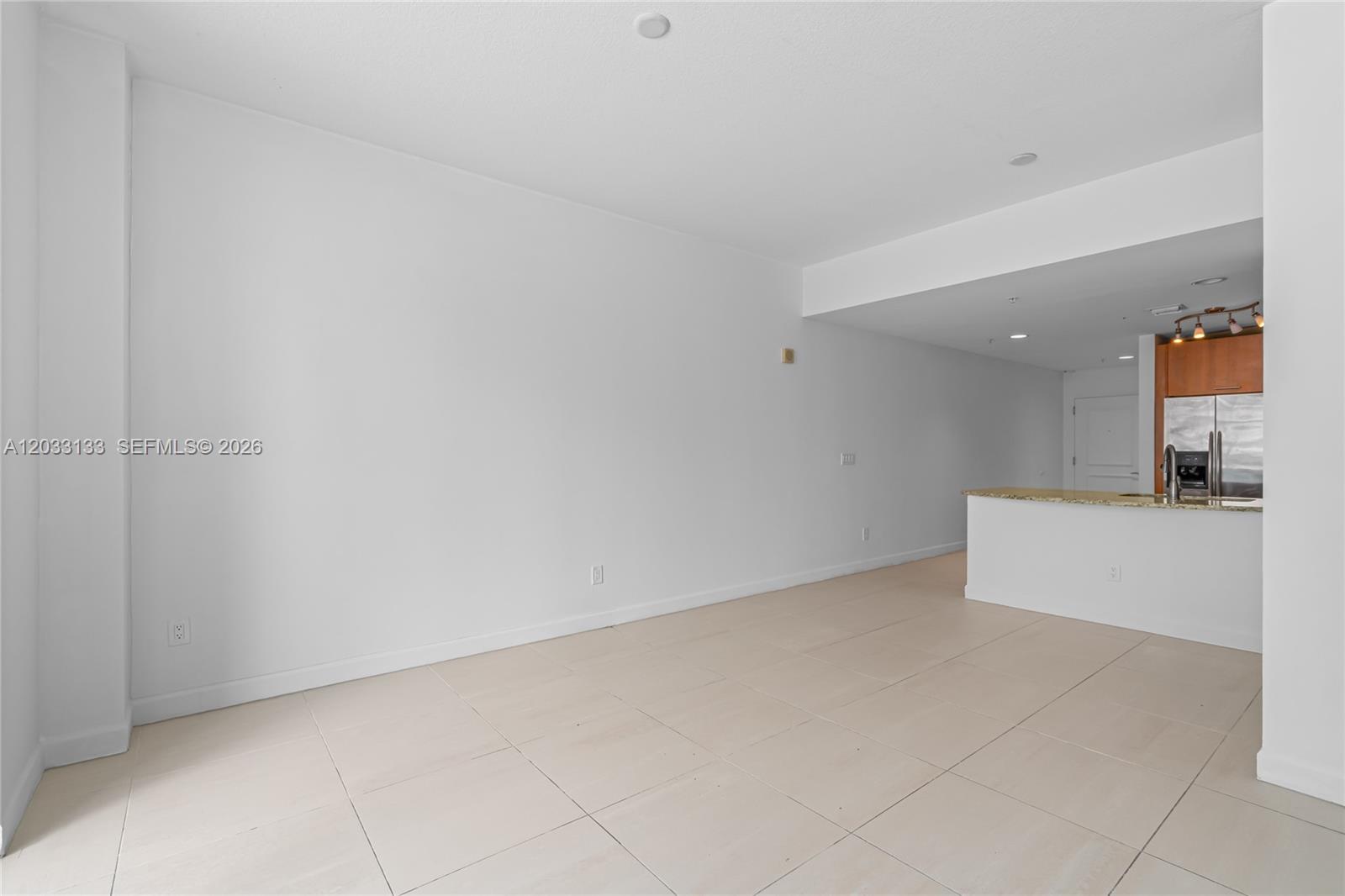 1945 S Ocean Dr #704 Hallandale Beach, FL 33009