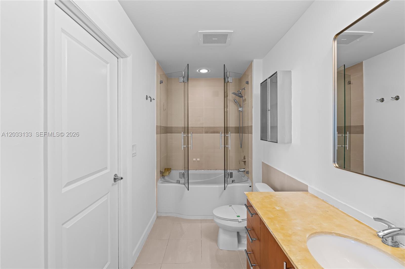 1945 S Ocean Dr #704 Hallandale Beach, FL 33009