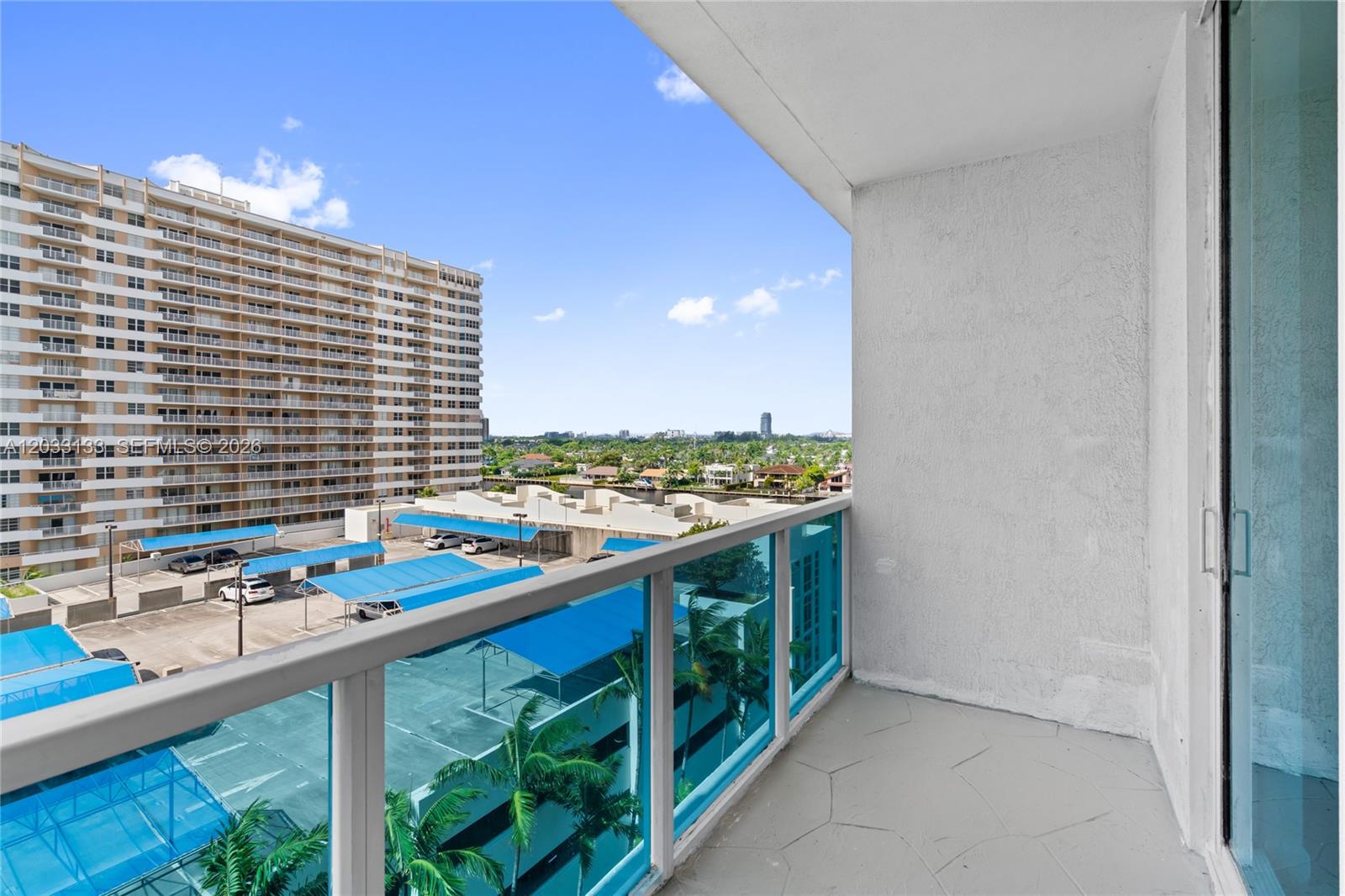 1945 S Ocean Dr #704 Hallandale Beach, FL 33009