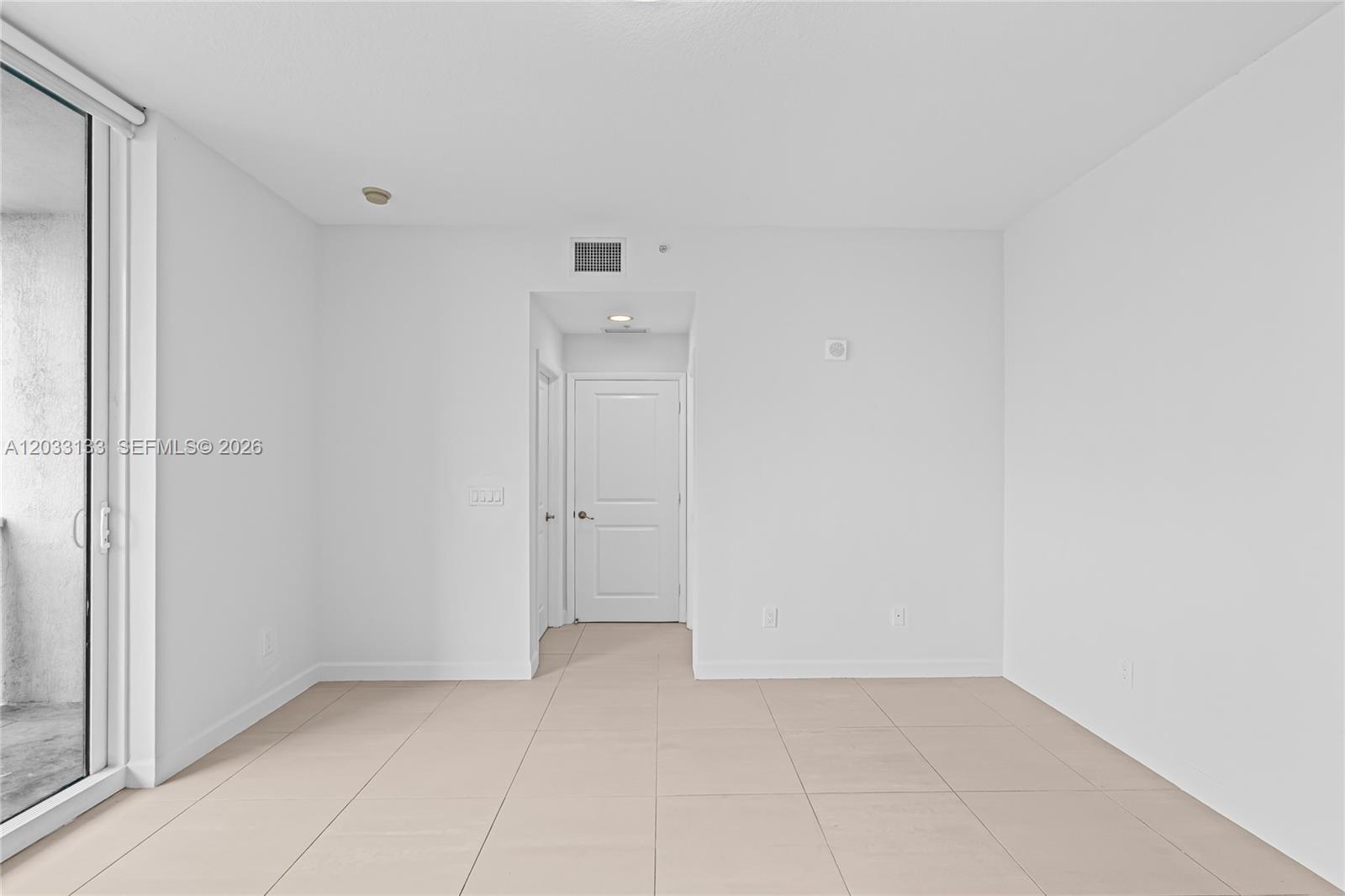 1945 S Ocean Dr #704 Hallandale Beach, FL 33009