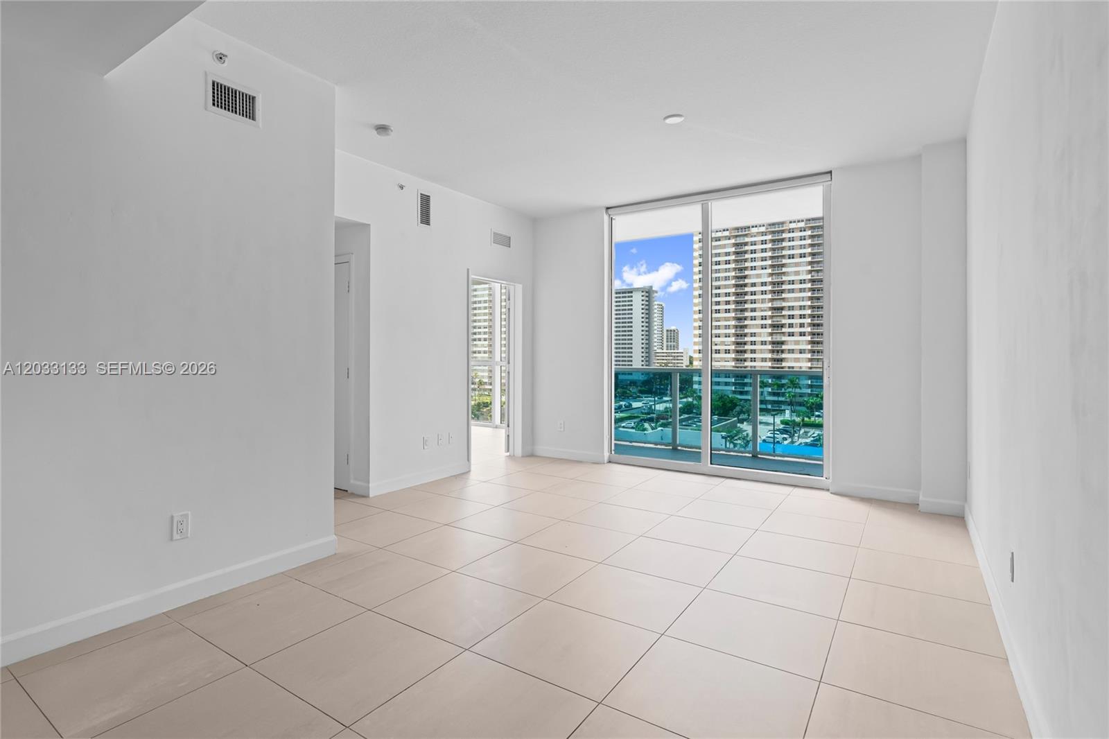 1945 S Ocean Dr #704 Hallandale Beach, FL 33009